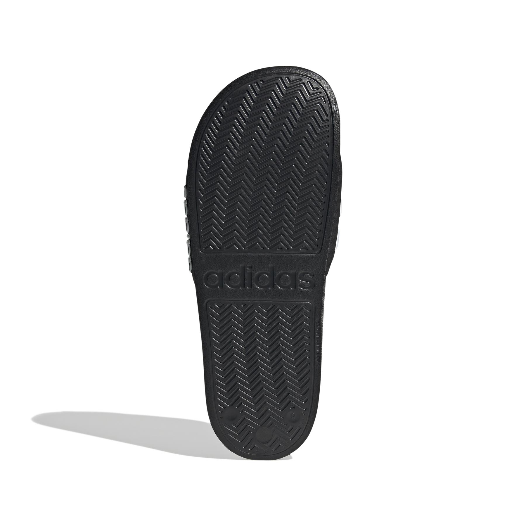 product/a/d/adidas_gz5922_4_footwear_photography_bottom_view_white_000.jpg