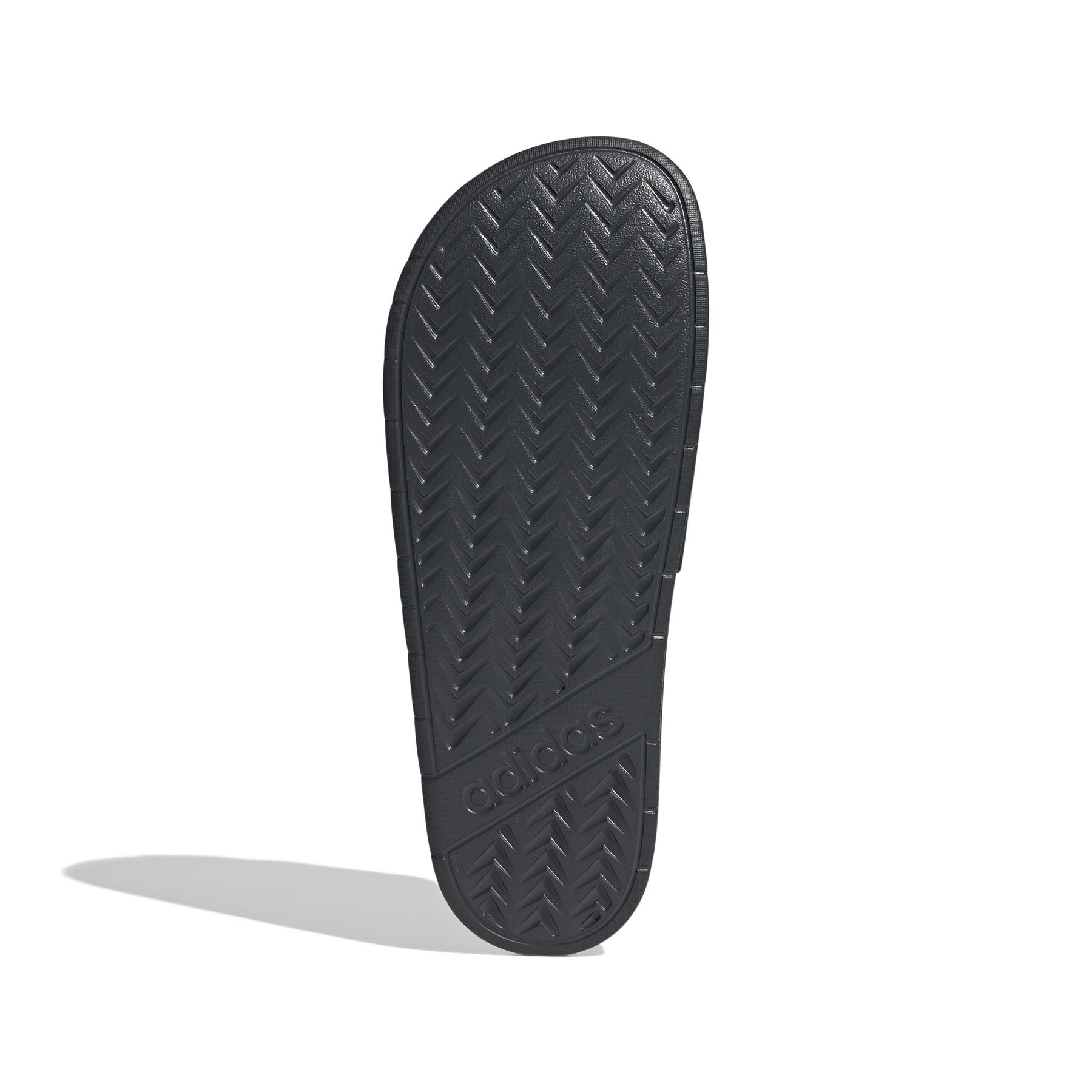 a/d/adidas_gz5933_4_footwear_photography_bottom_view_white_000.jpg