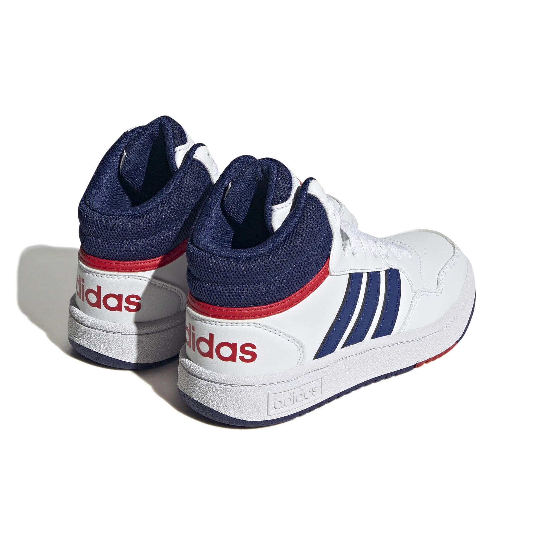 a/d/adidas_gz9647_7_footwear_photography_back_lateral_top_view_white_000.jpg
