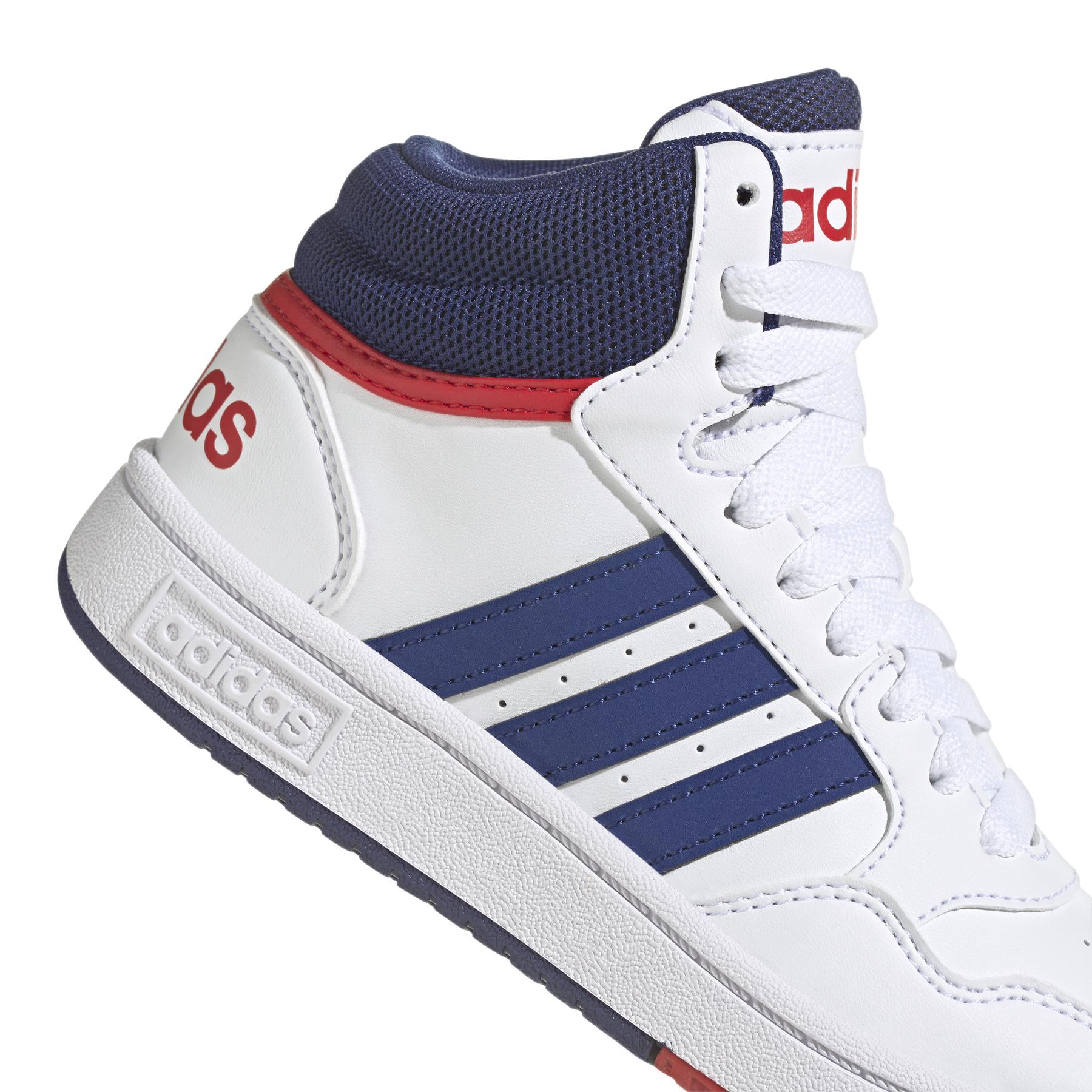 a/d/adidas_gz9647_8_footwear_photography_detail_view_1_white_000.jpg