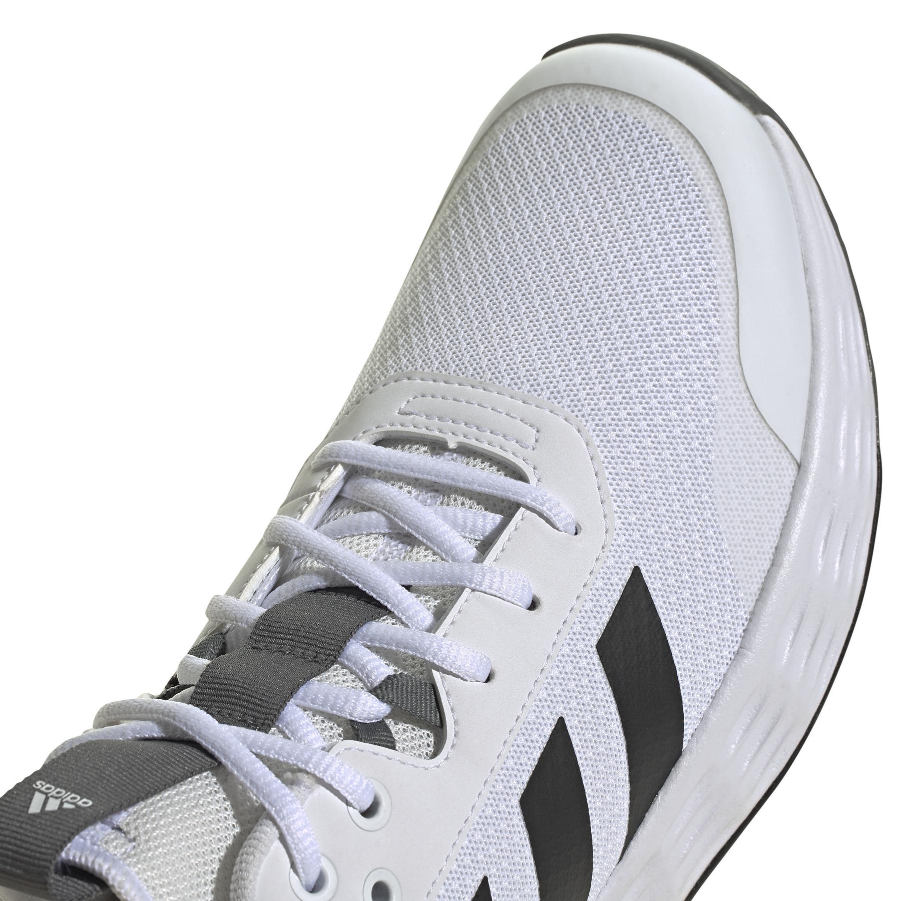 product/a/d/adidas_h00469_8_footwear_photography_detail_view_1_white_000.jpg