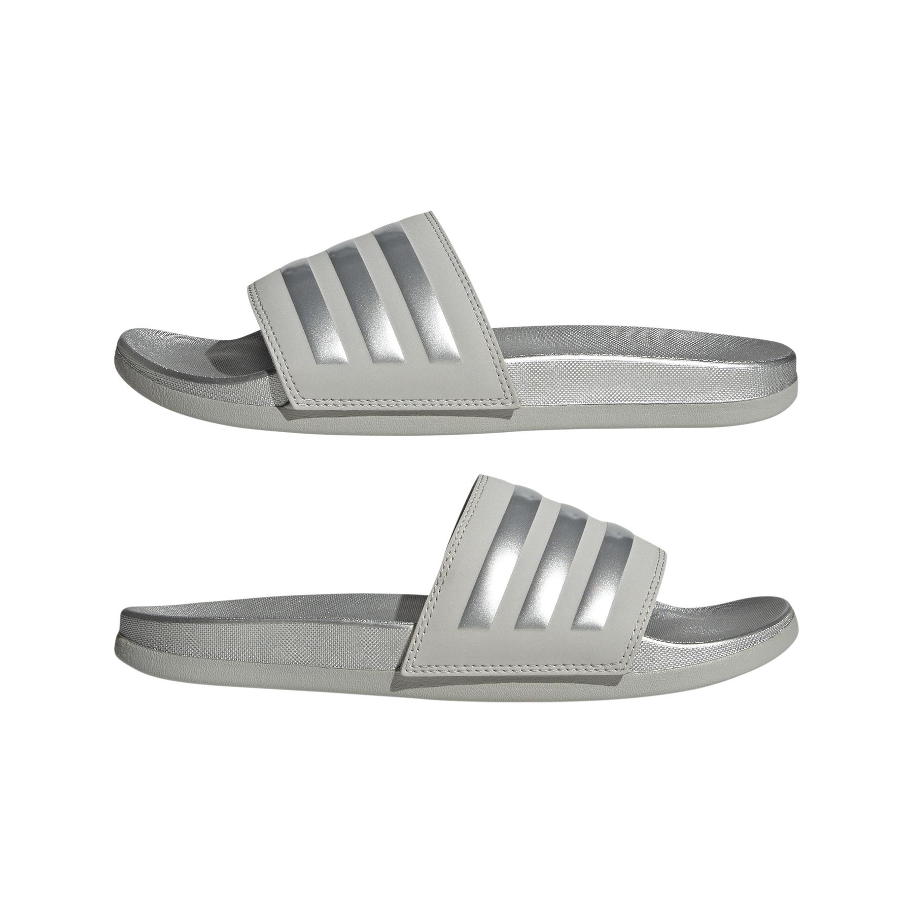 a/d/adidas_h03619_10_footwear_photography_mirrored_pair_view_white.jpg