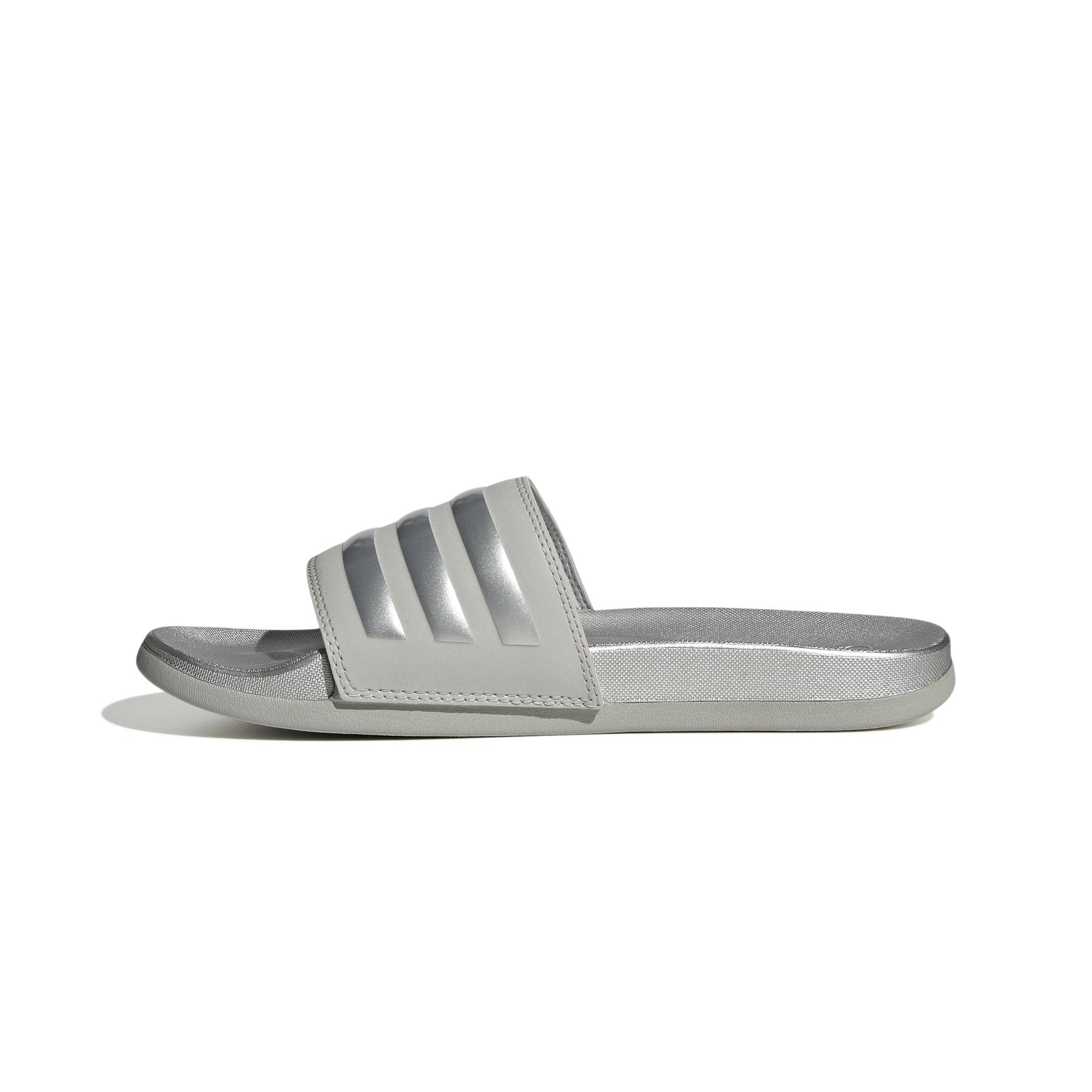 a/d/adidas_h03619_5_footwear_photography_side_medial_center_view_white.jpg