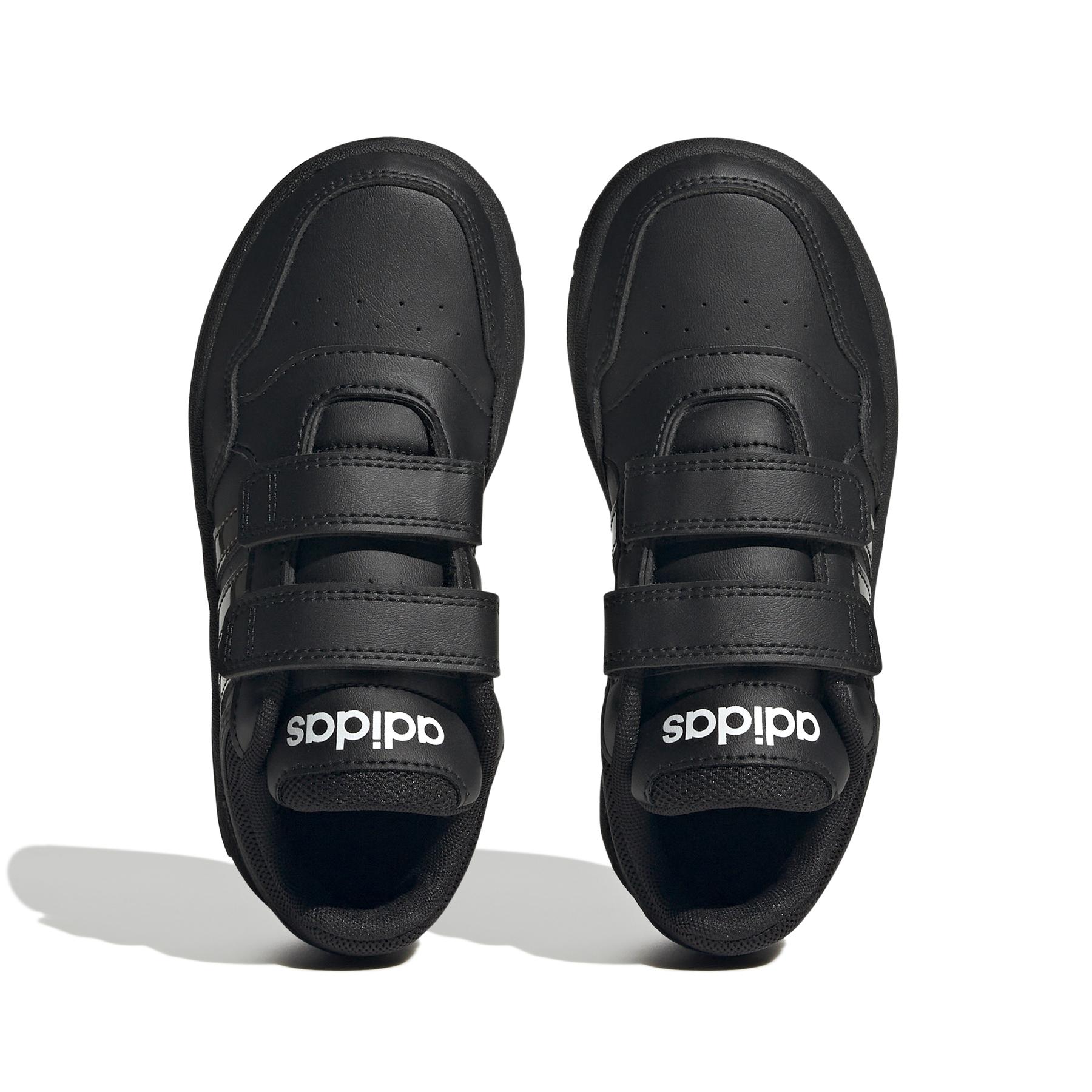 product/a/d/adidas_h03861_3_footwear_photography_top_portrait_view_white.jpg