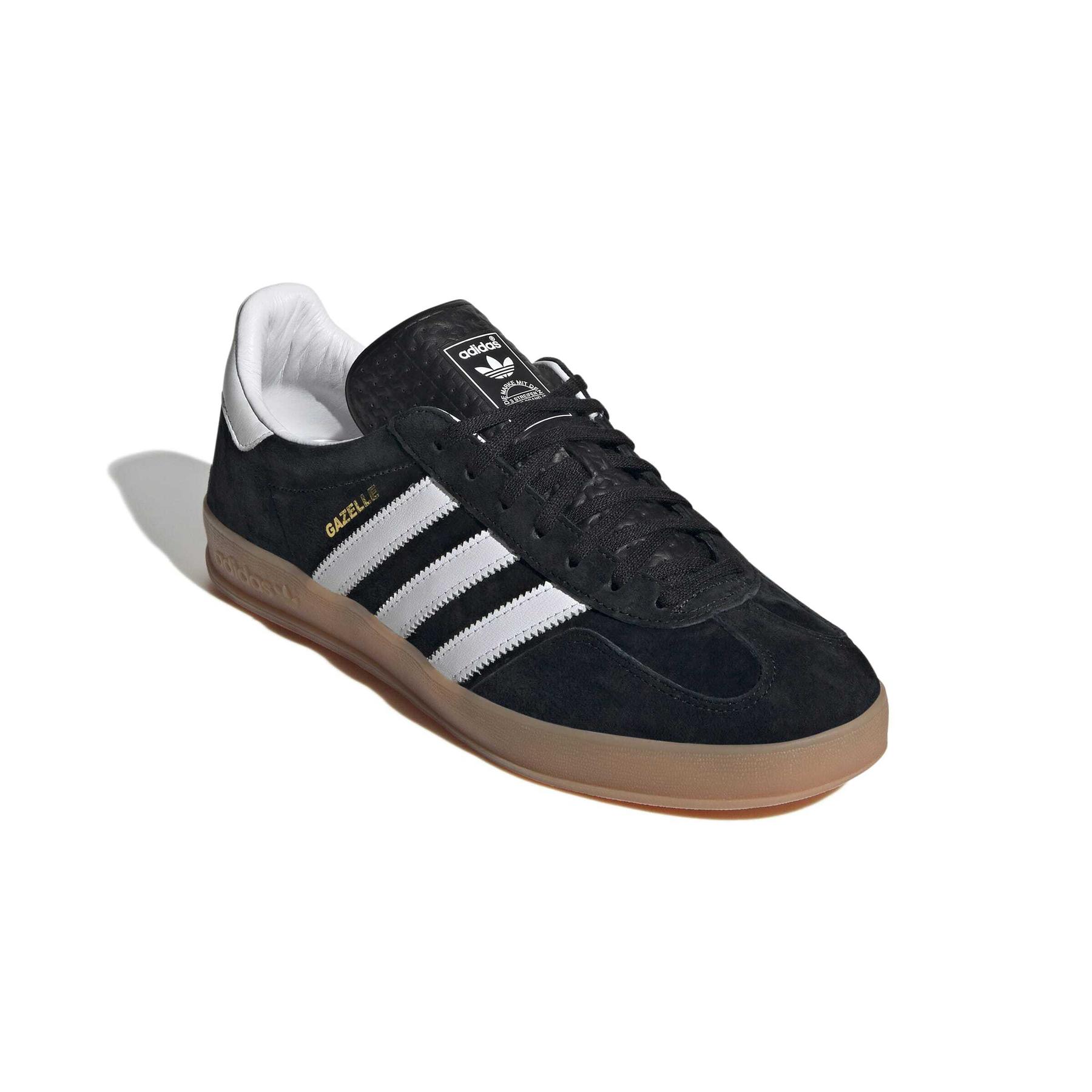 product/a/d/adidas_h06259_6_footwear_photography_front_lateral_top_view_white.jpg