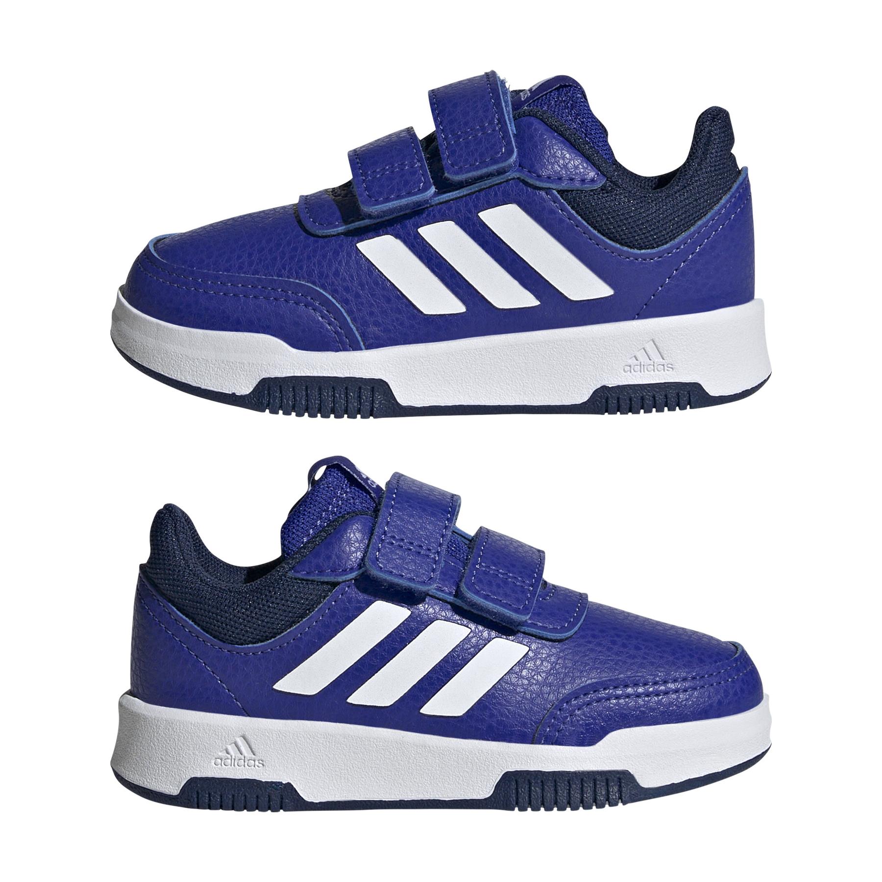 product/a/d/adidas_h06300_10_footwear_photography_mirrored_pair_view_white.jpg