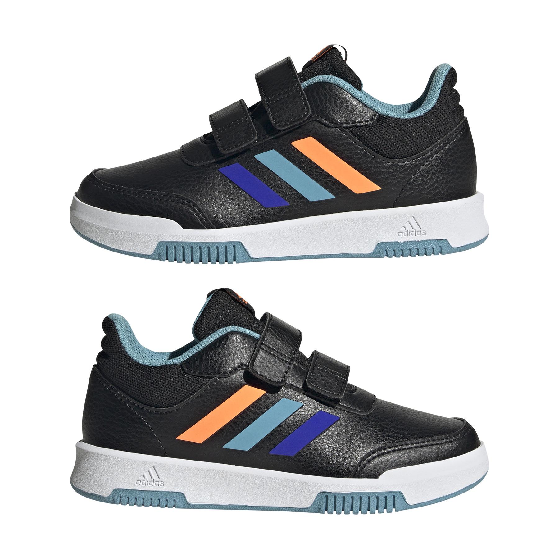 product/a/d/adidas_h06310_10_footwear_photography_mirrored_pair_view_white.jpg