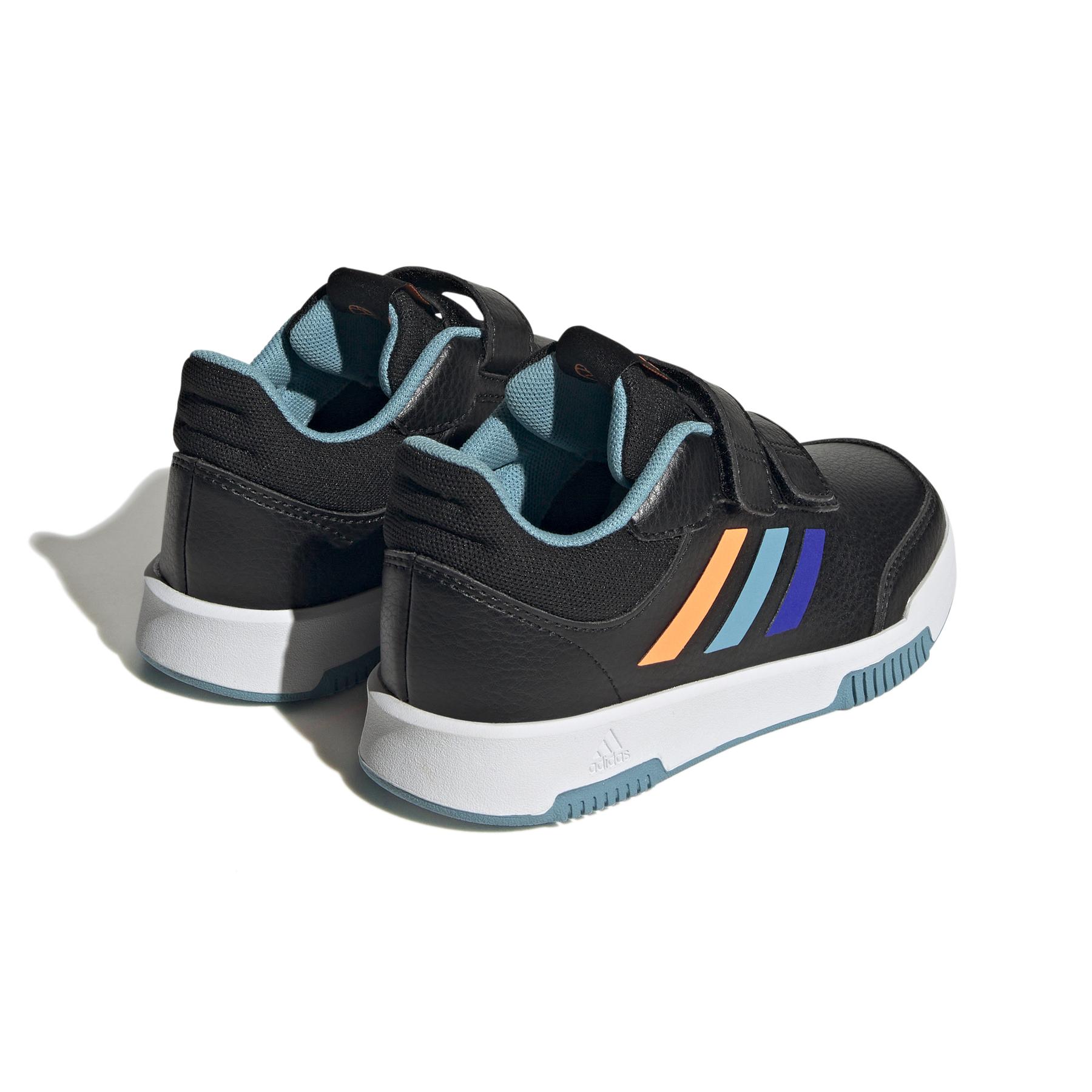 product/a/d/adidas_h06310_7_footwear_photography_back_lateral_top_view_white.jpg
