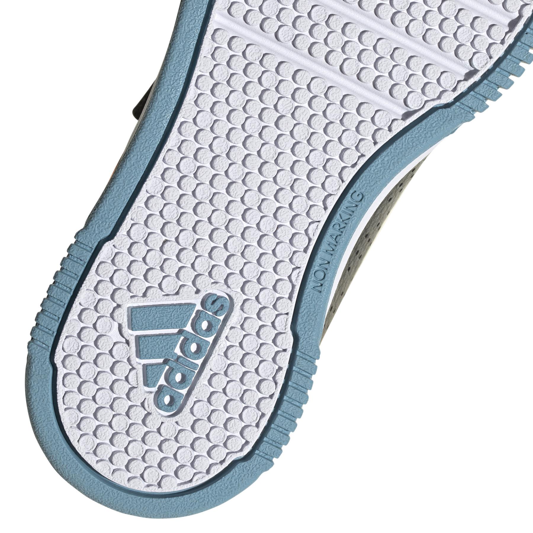product/a/d/adidas_h06310_9_footwear_photography_detail_view_2_white.jpg