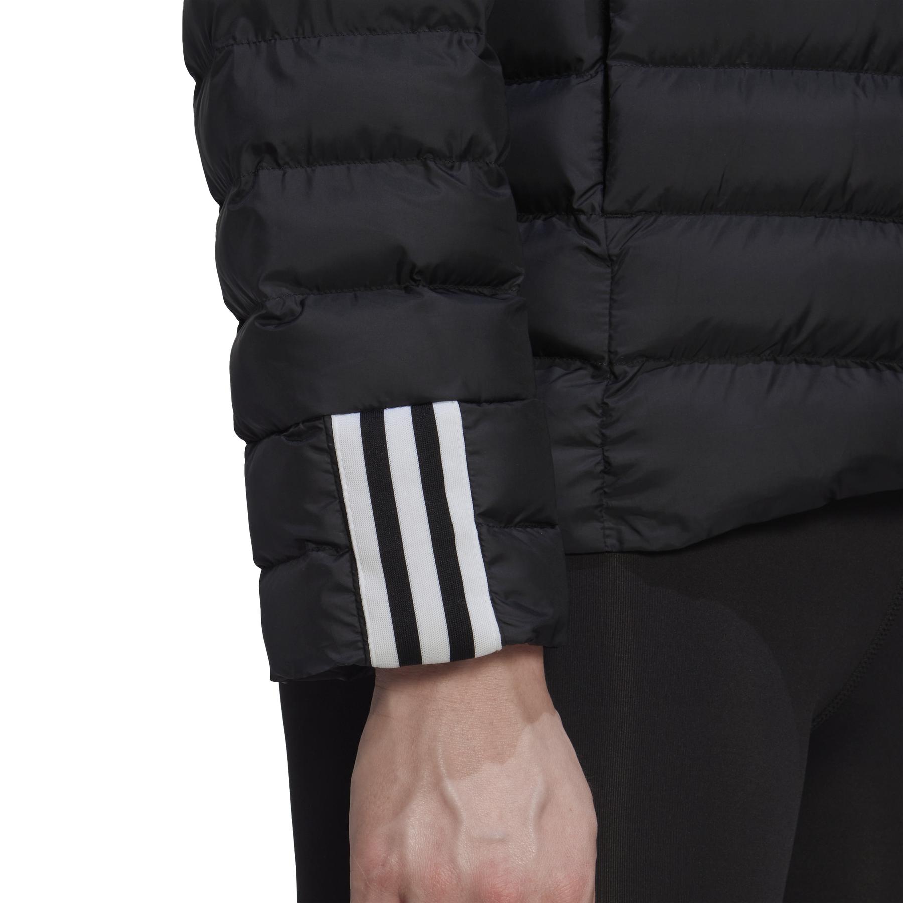 product/a/d/adidas_hg8704_10_apparel_on_model_detail_view_2_white.jpg