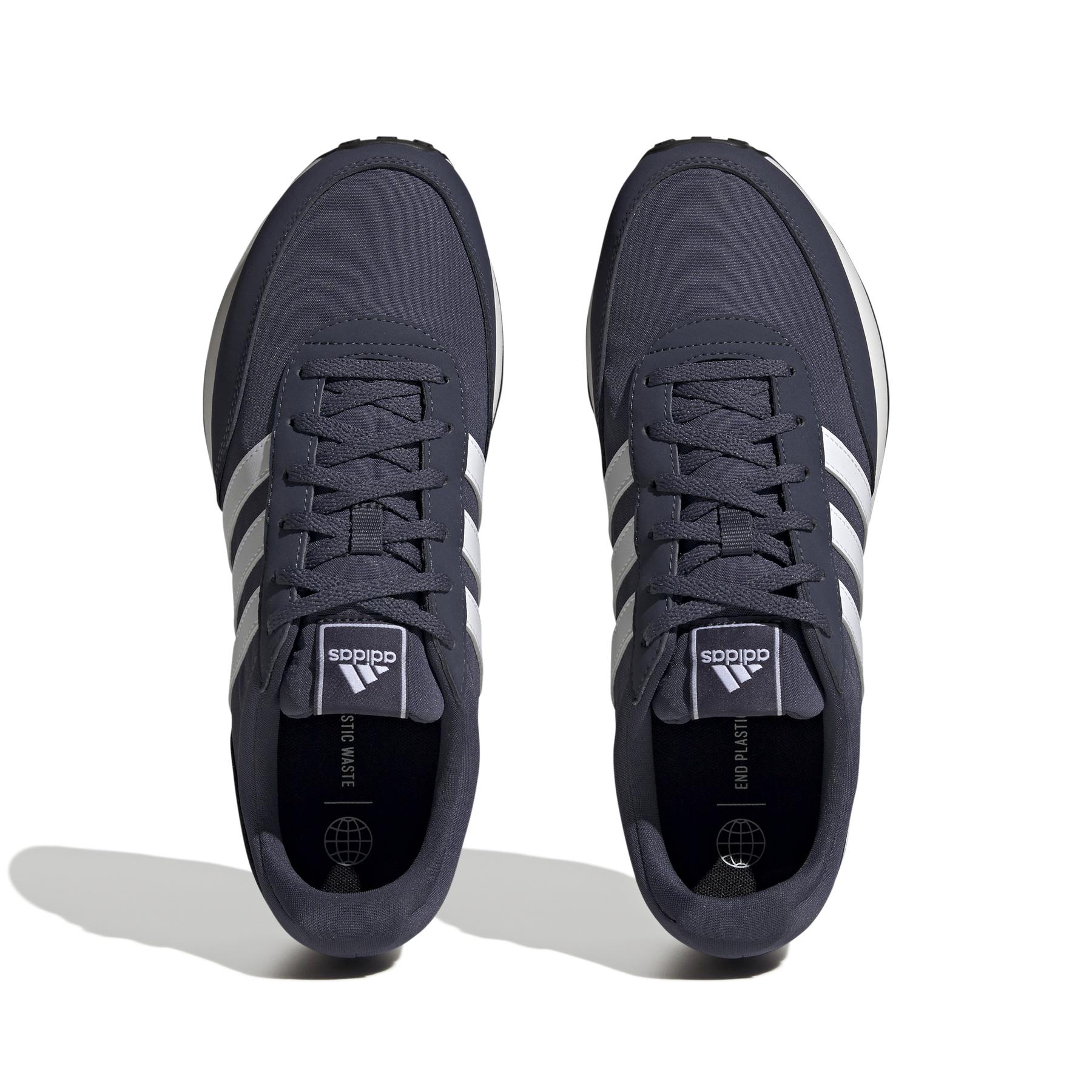 a/d/adidas_hp2255_3_footwear_photography_top_portrait_view_white.jpg