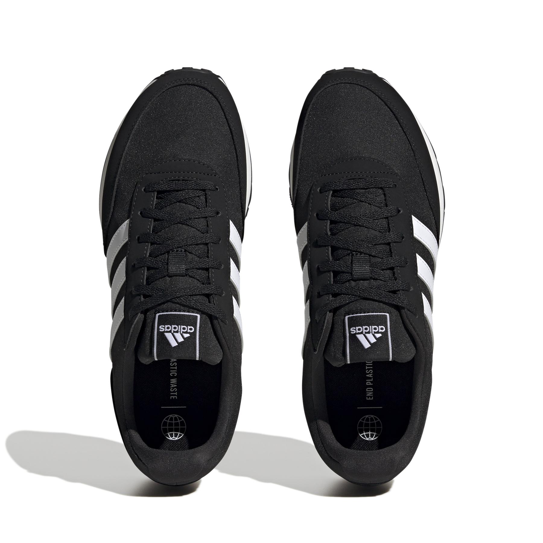 a/d/adidas_hp2258_3_footwear_photography_top_portrait_view_white.jpg
