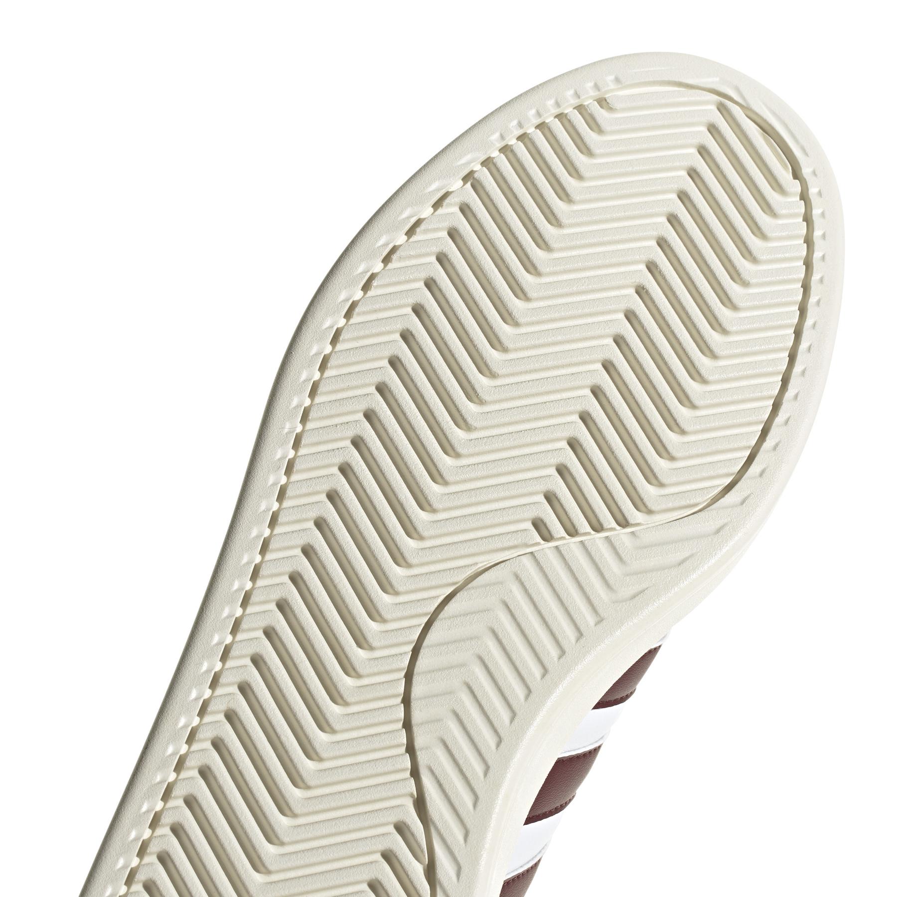 a/d/adidas_hp2534_9_footwear_photography_detail_view_2_white_000.jpg