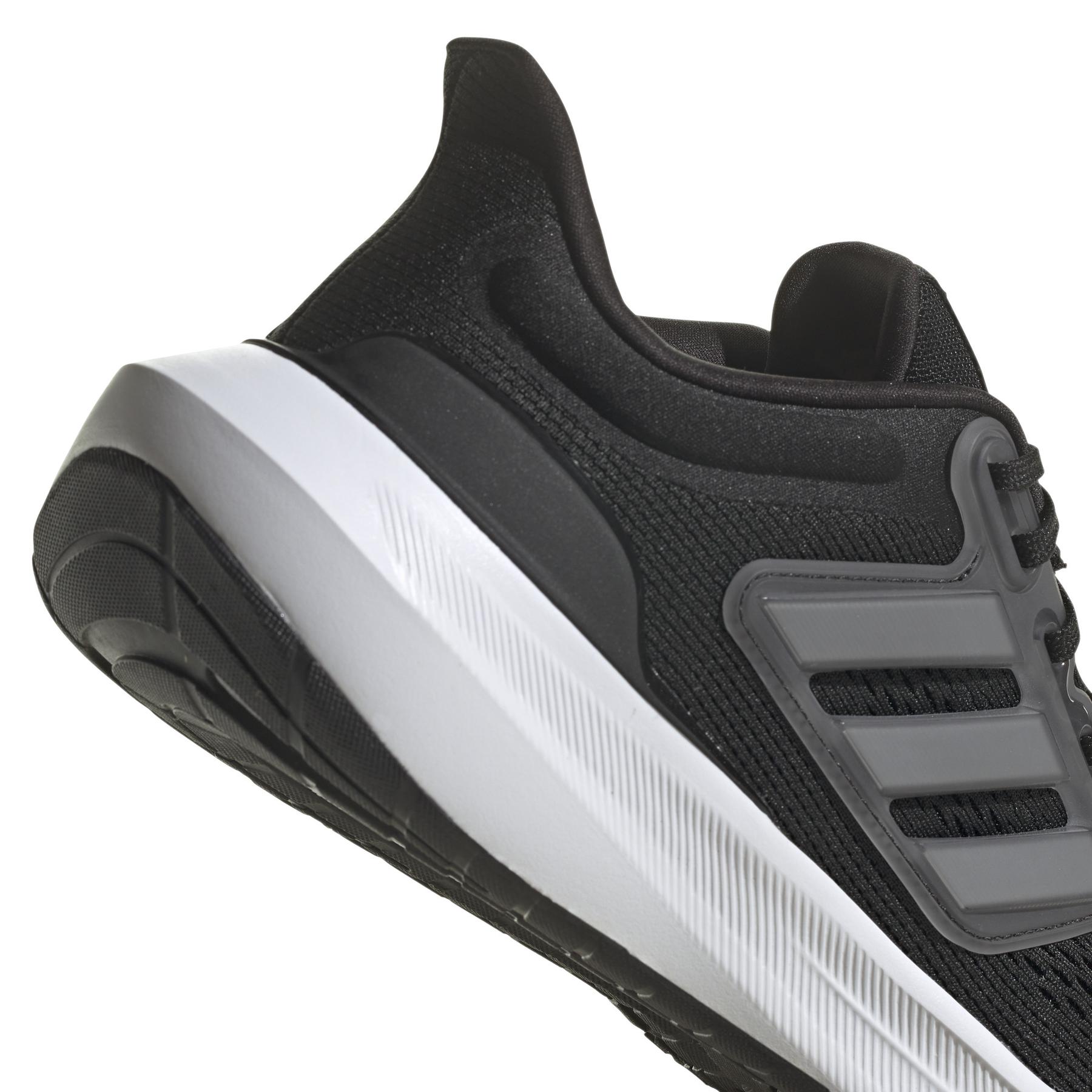 product/a/d/adidas_hp5787_8_footwear_photography_detail_view_1_white_000.jpg