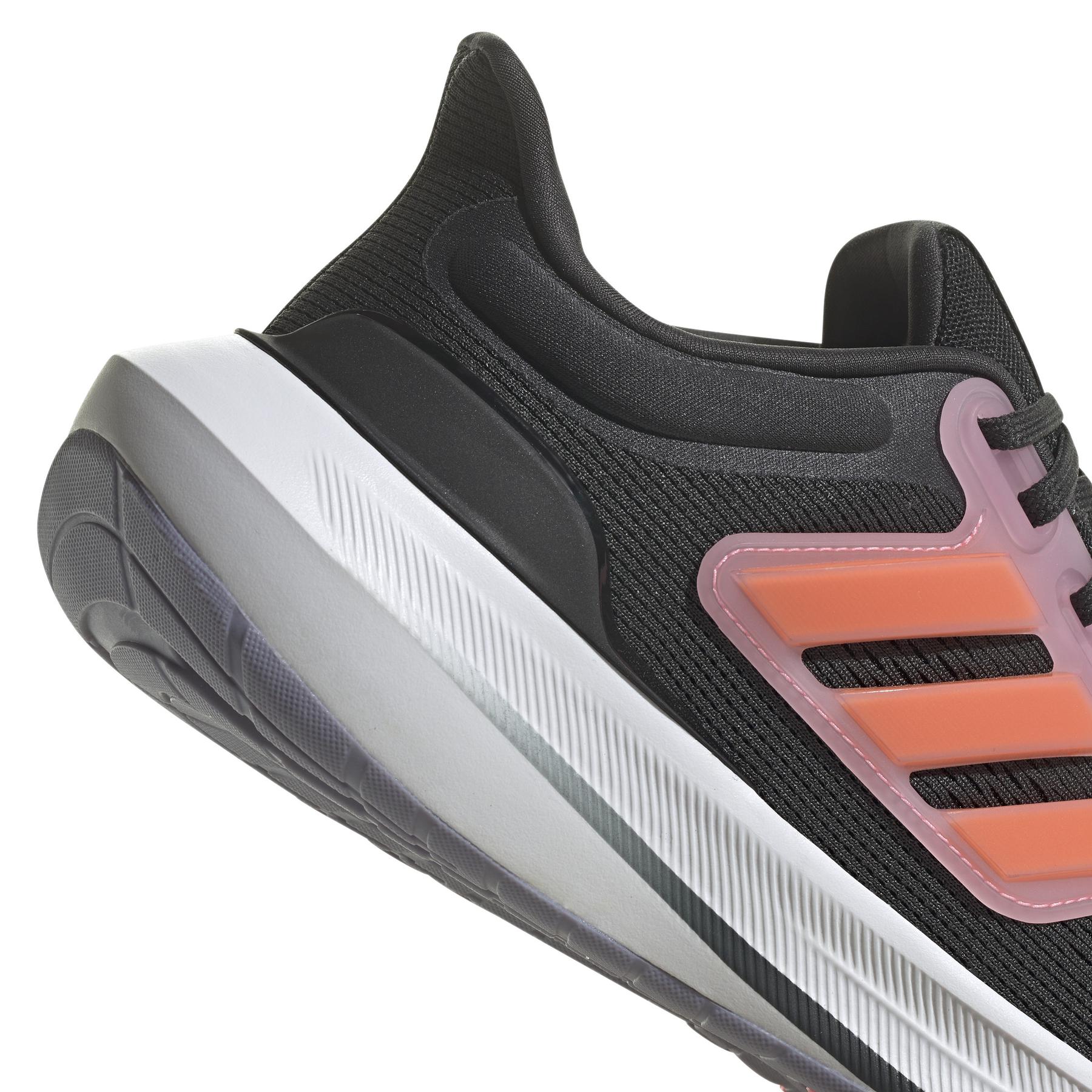 product/a/d/adidas_hp5791_9_footwear_photography_detail_view_2_white.jpg