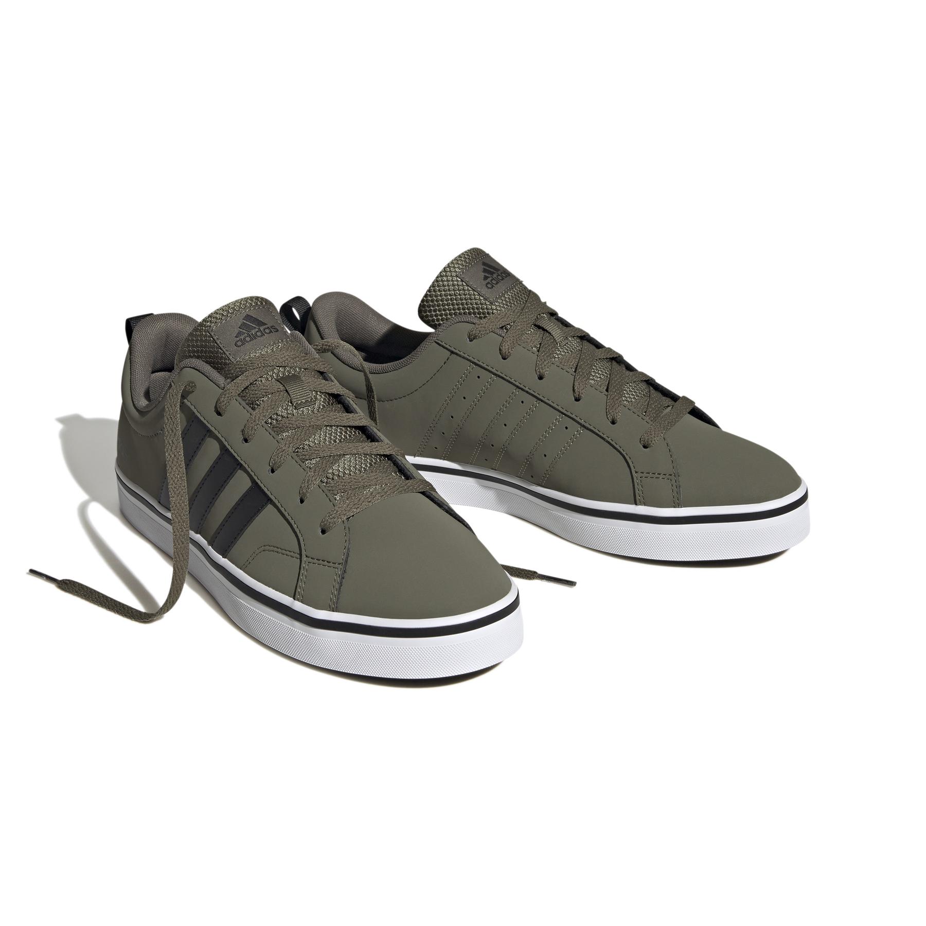 a/d/adidas_hp6002_6_footwear_photography_front_lateral_top_view_white-nw052424.jpg
