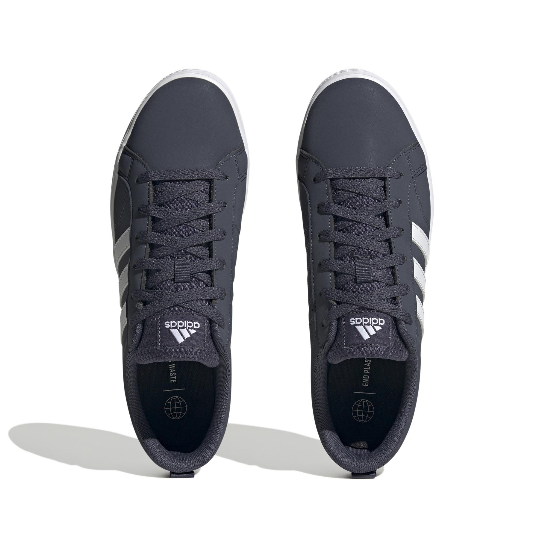 a/d/adidas_hp6005_3_footwear_photography_top_portrait_view_white-nw052424.jpg