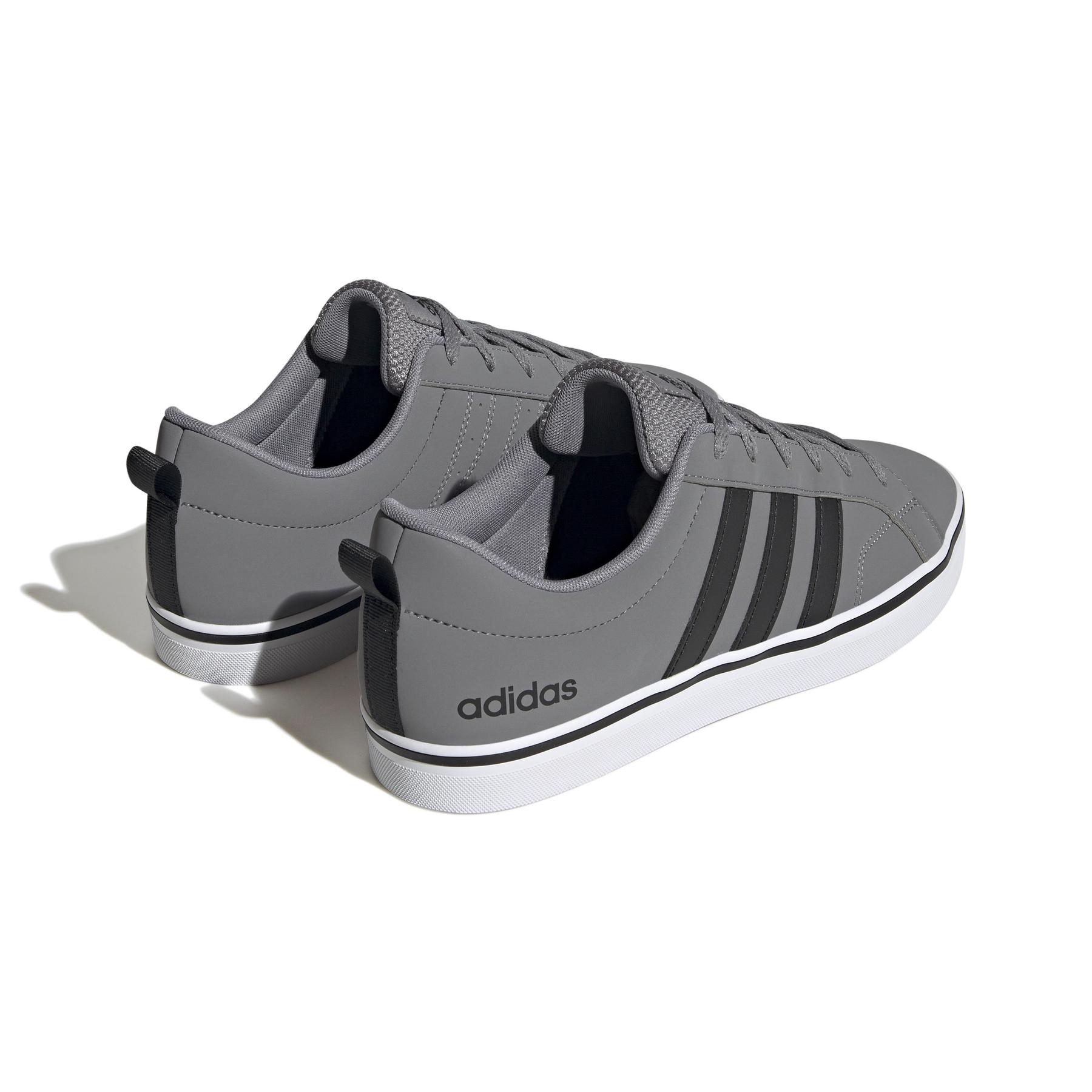 a/d/adidas_hp6007_7_footwear_photography_back_lateral_top_view_white-nw052424.jpg