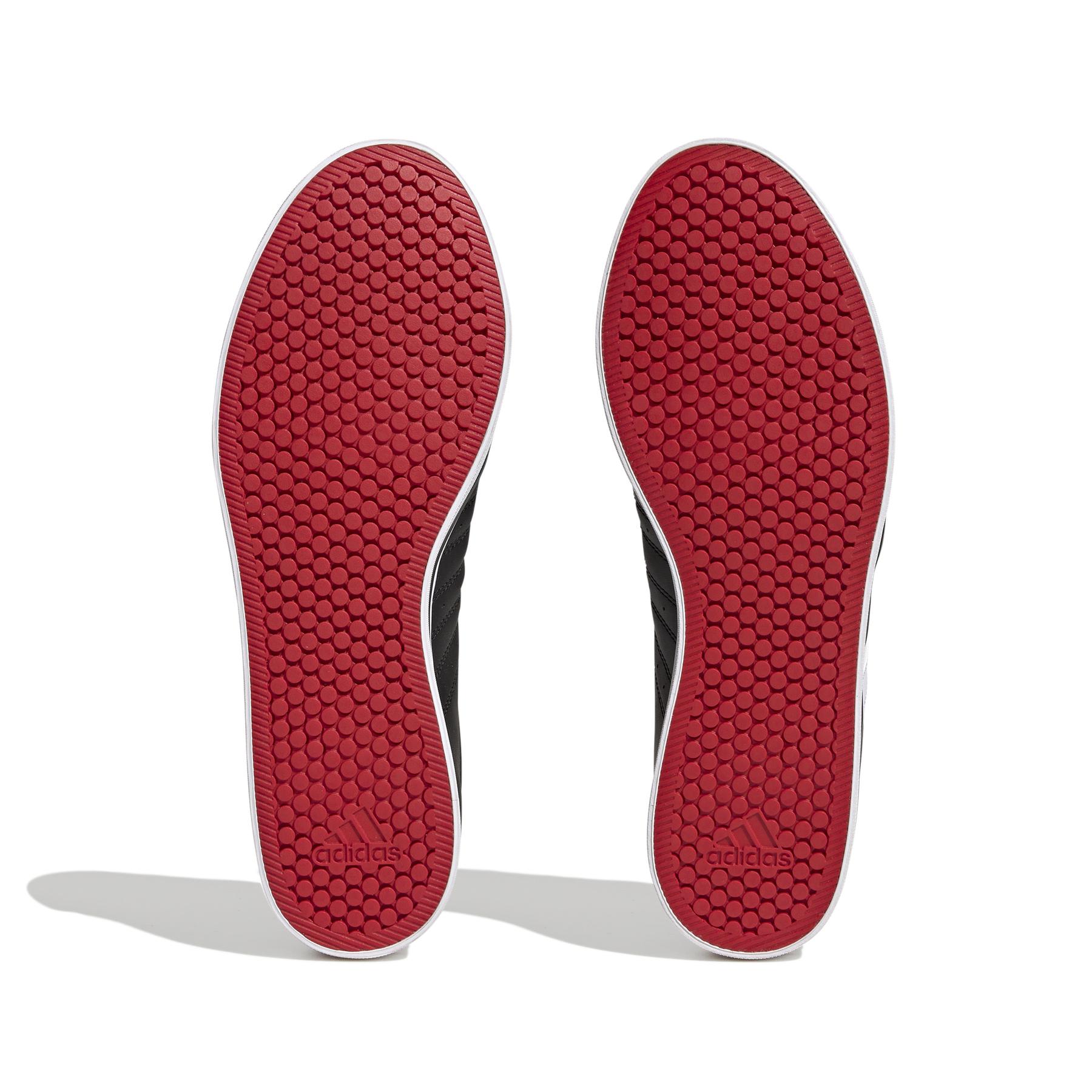 a/d/adidas_hp6009_4_footwear_photography_bottom_view_white-nw052424.jpg