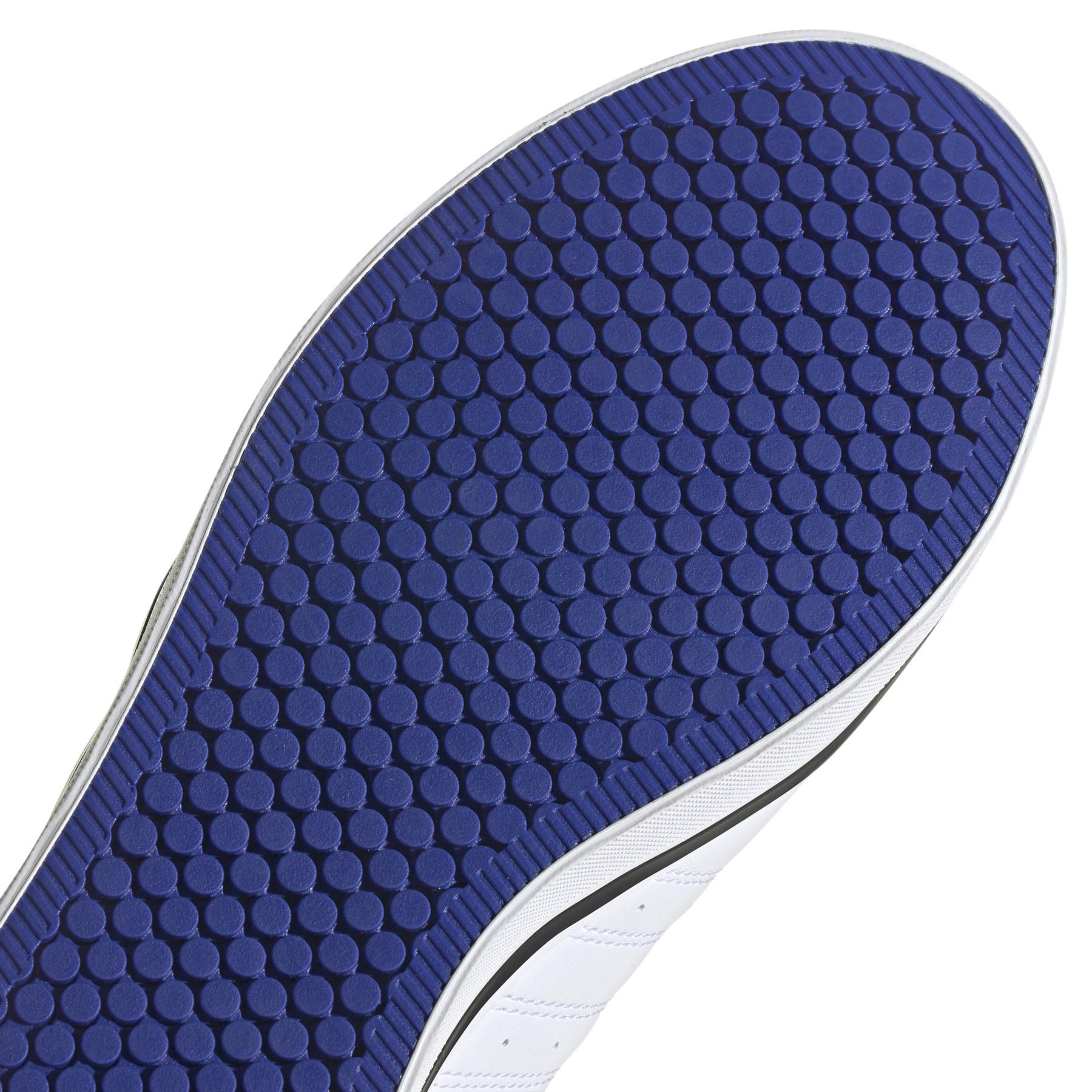 a/d/adidas_hp6010_9_footwear_photography_detail_view_2_white-nw052424.jpg