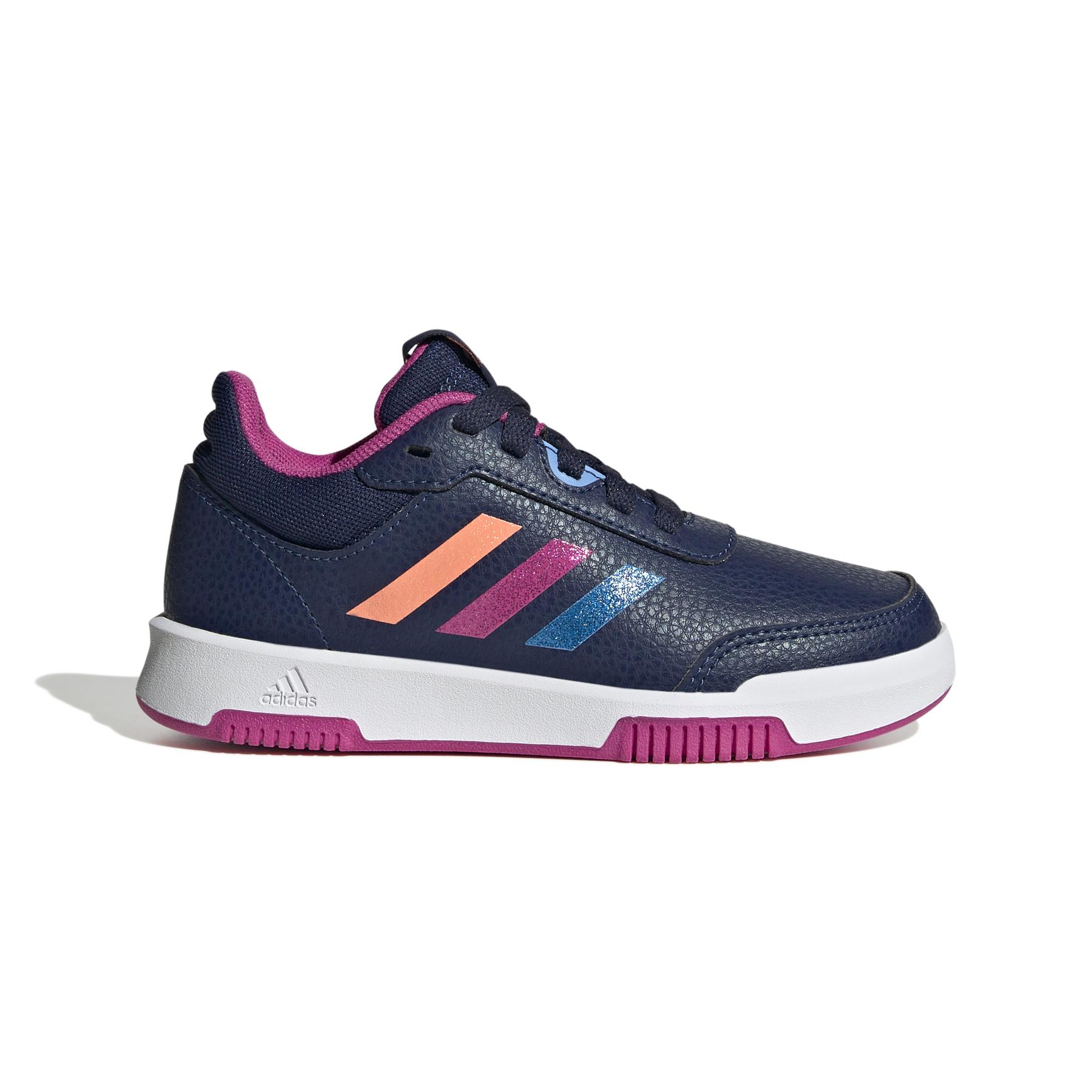 product/a/d/adidas_hp6157_1_footwear_photography_side_lateral_center_view_white.jpg