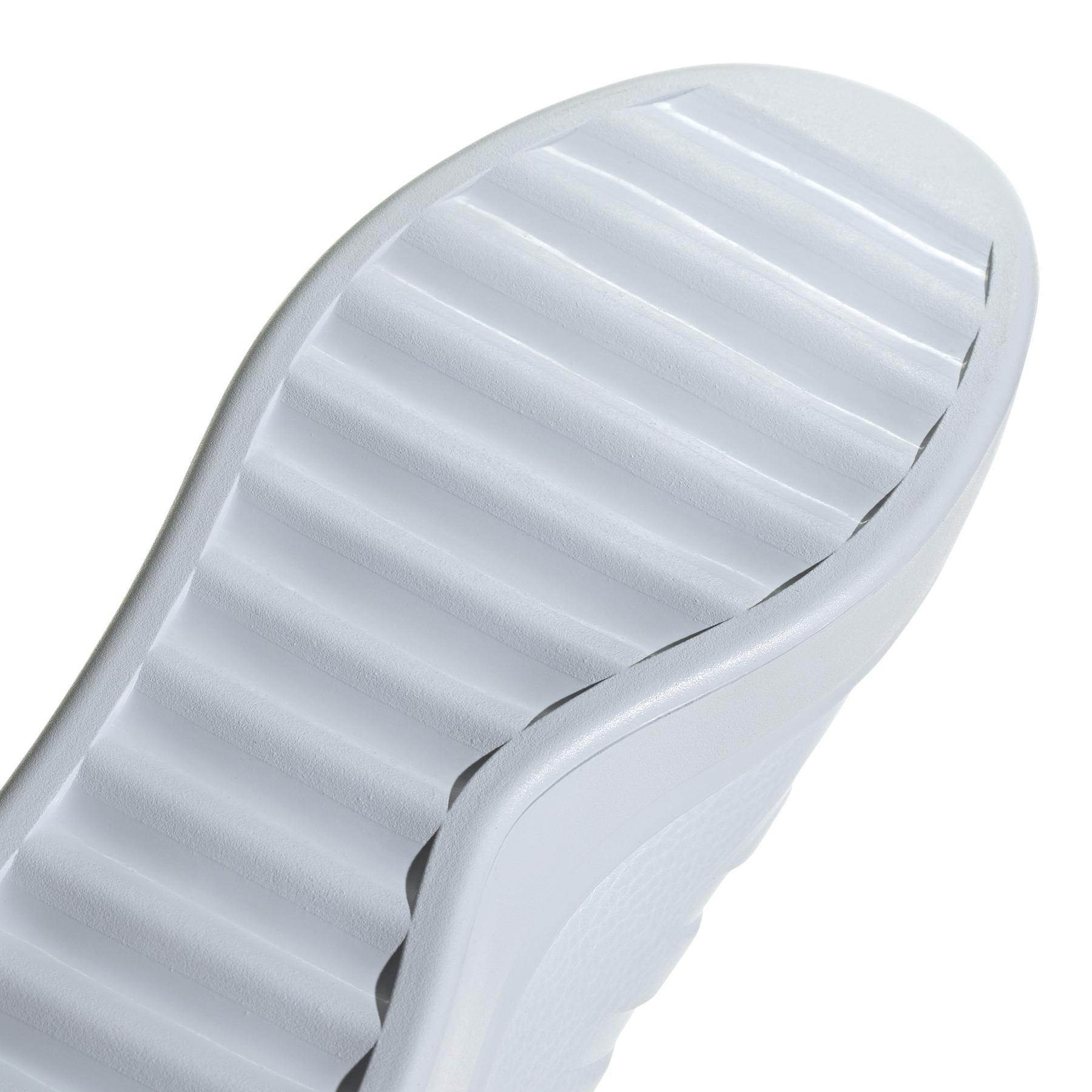 product/a/d/adidas_hp6671_9_footwear_photography_detail_view_2_white.jpg