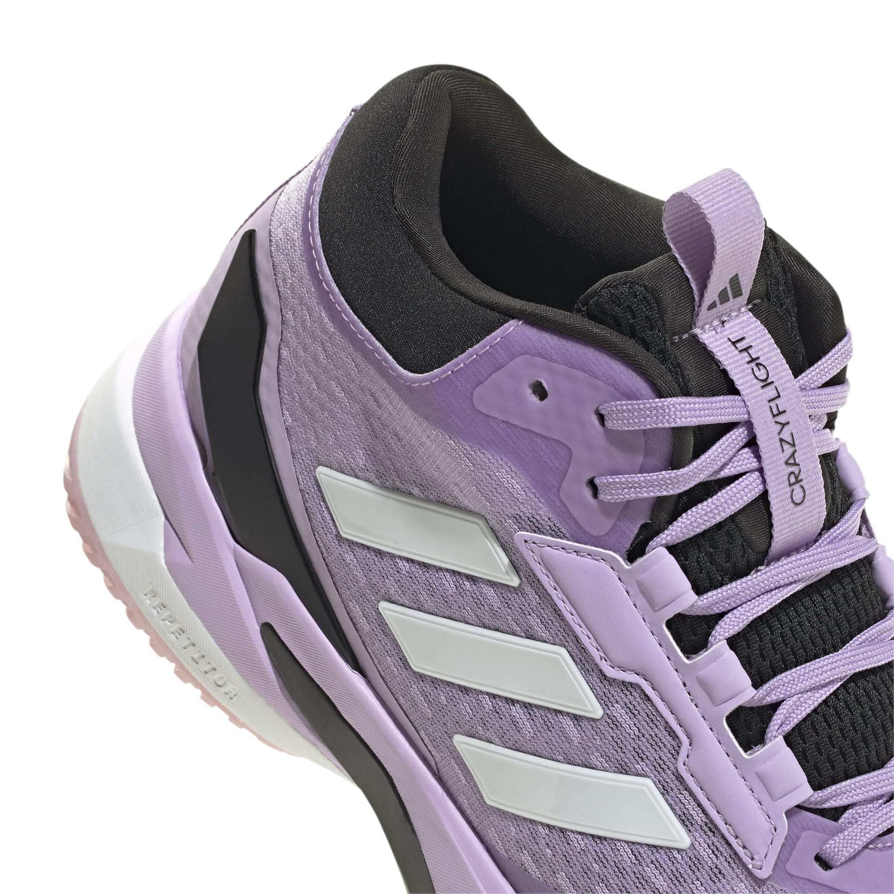 a/d/adidas_hp7031_8_footwear_photography_detail_view_1_white.jpg