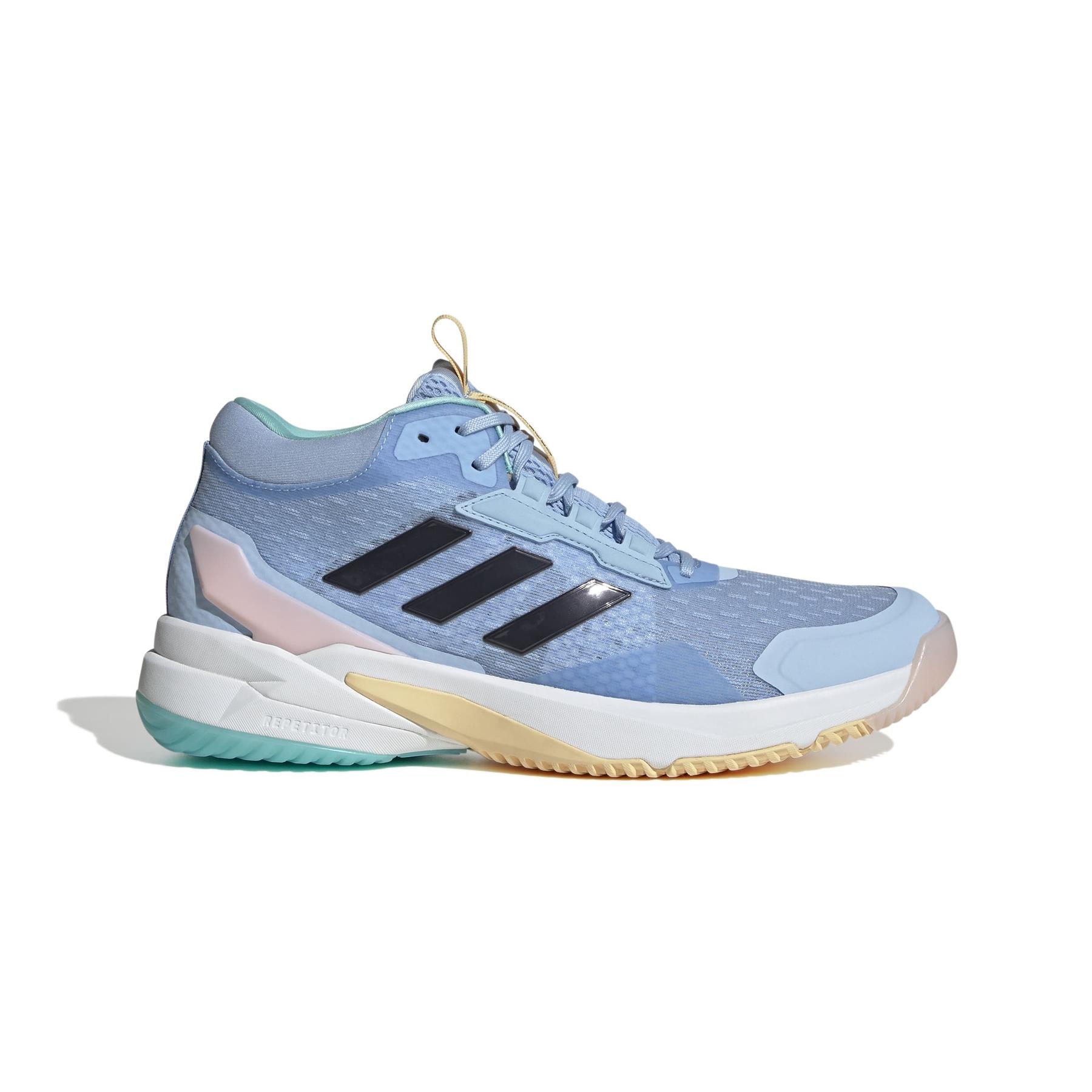 a/d/adidas_hp7032_1_footwear_photography_side_lateral_center_view_white.jpg