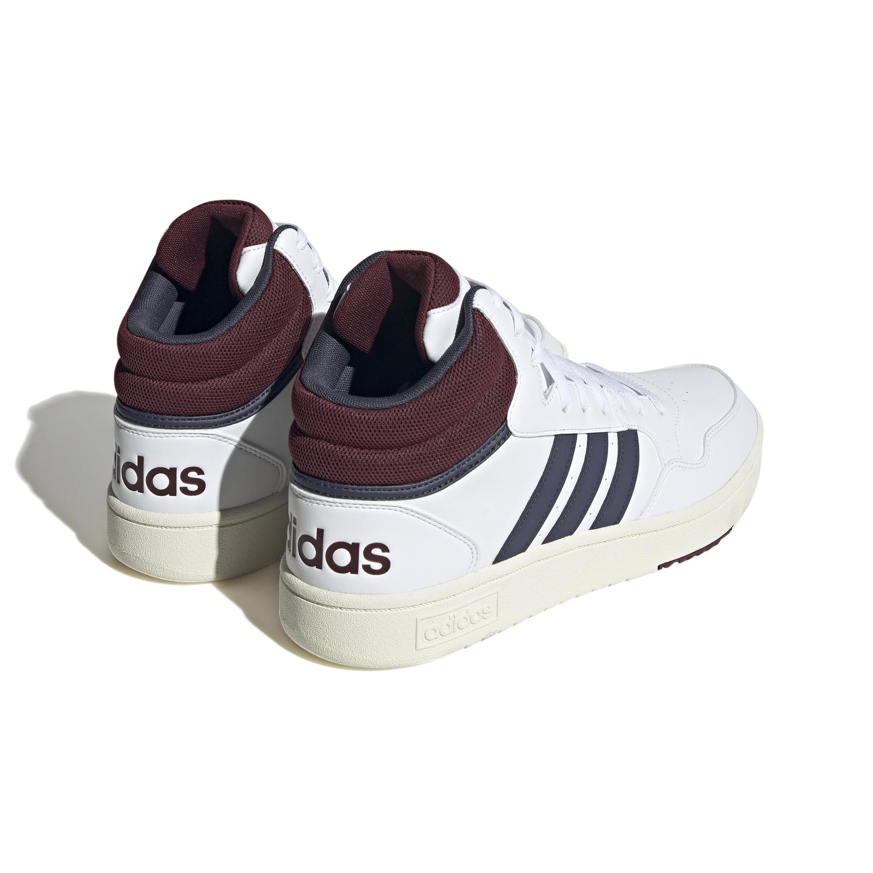 product/a/d/adidas_hp7895_7_footwear_photography_back_lateral_top_view_white.jpg