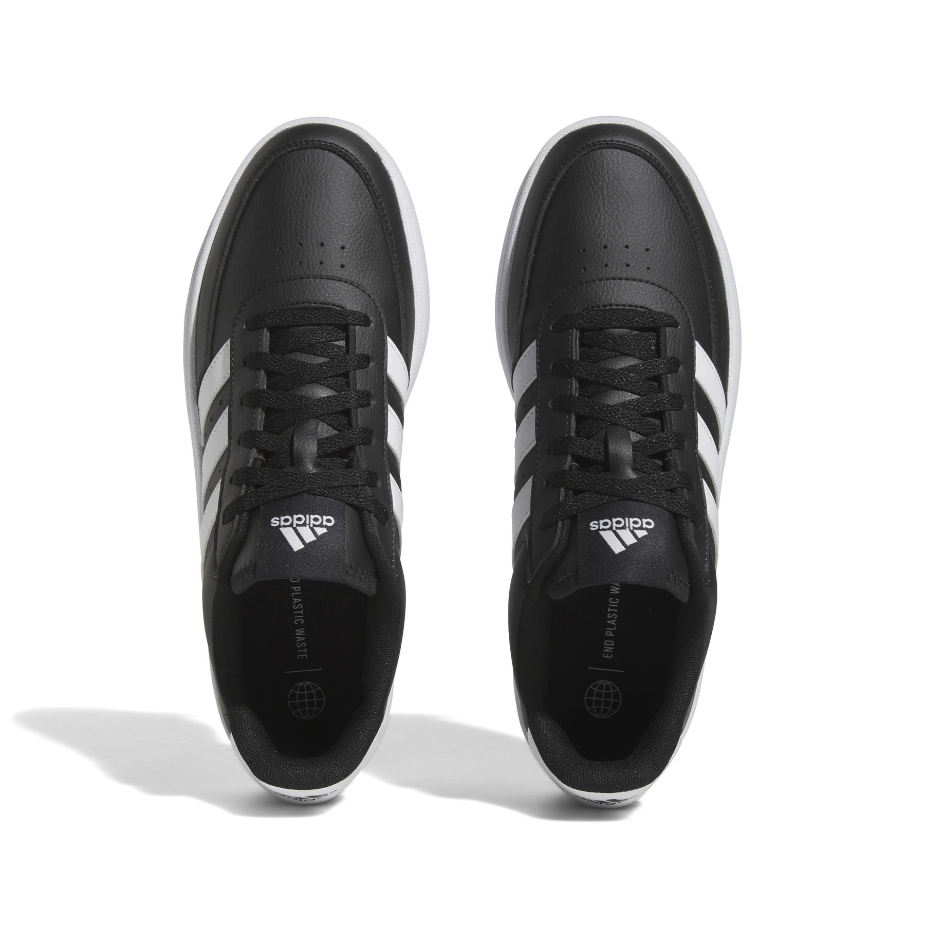 a/d/adidas_hp9425_3_footwear_photography_top_portrait_view_white-nw052424.jpg