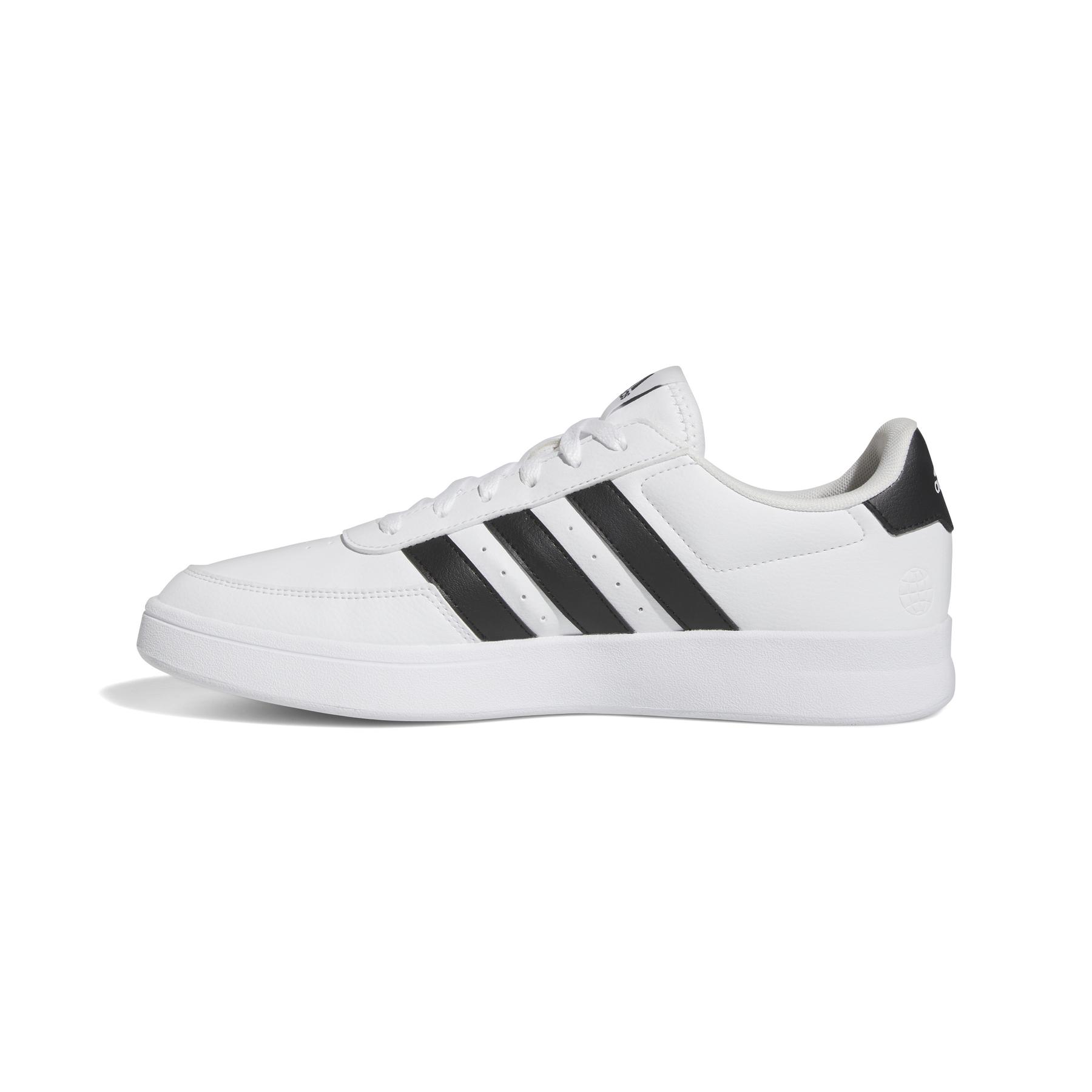 a/d/adidas_hp9426_5_footwear_photography_side_medial_center_view_white-nw052424.jpg