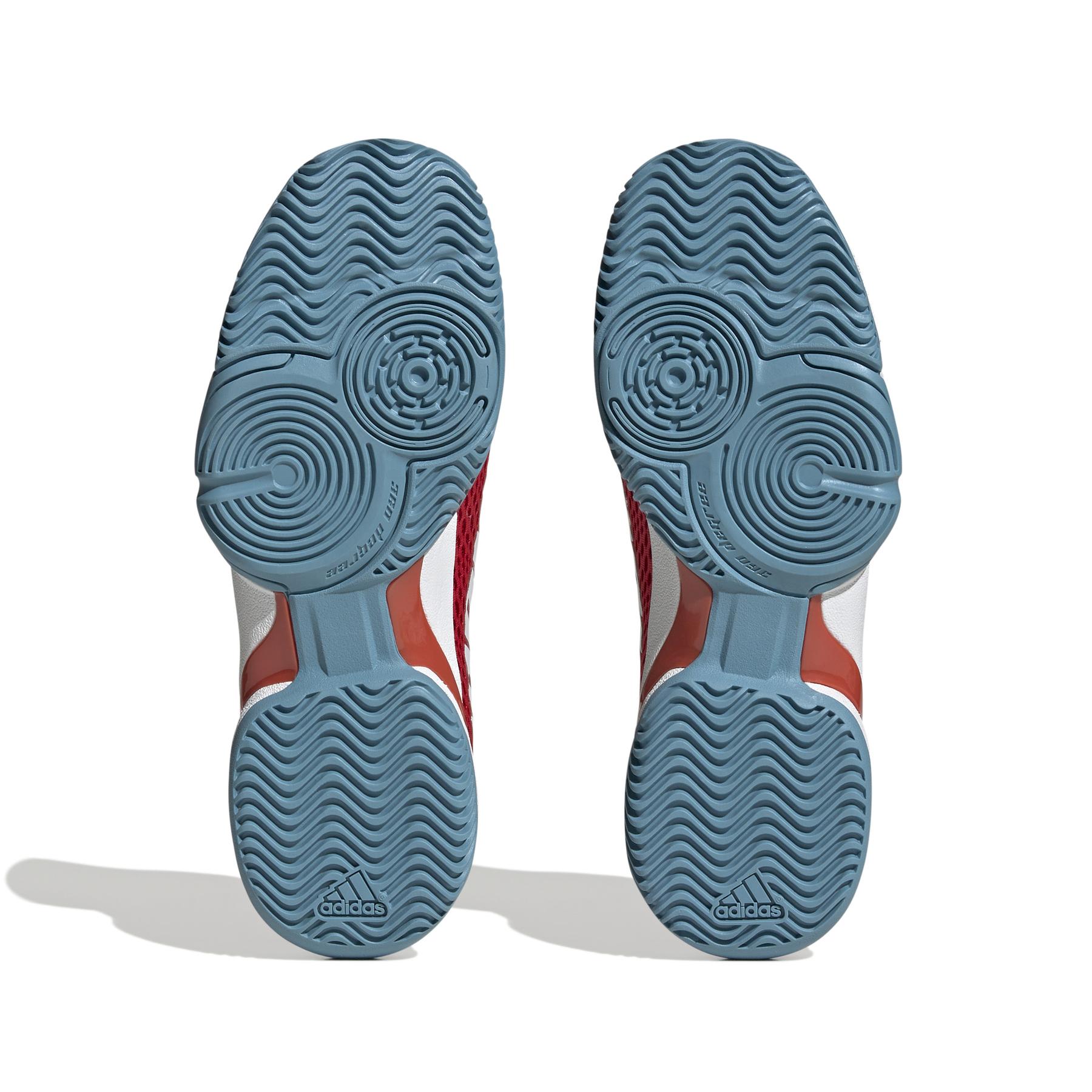 product/a/d/adidas_hp9696_4_footwear_photography_bottom_view_white-nw040824x.jpg
