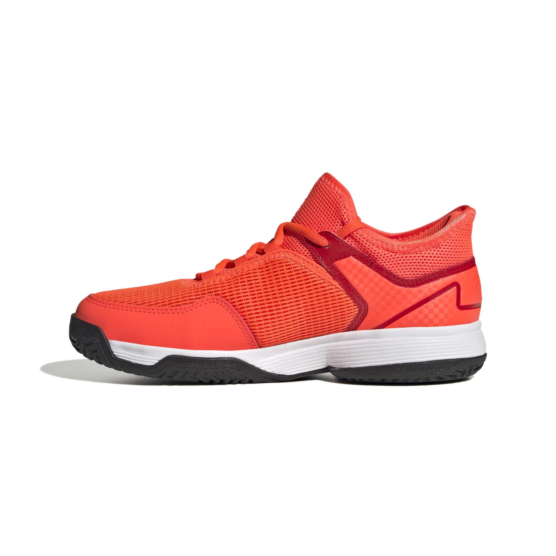 a/d/adidas_hp9698_5_footwear_photography_sidemedialcenterview_white.jpg