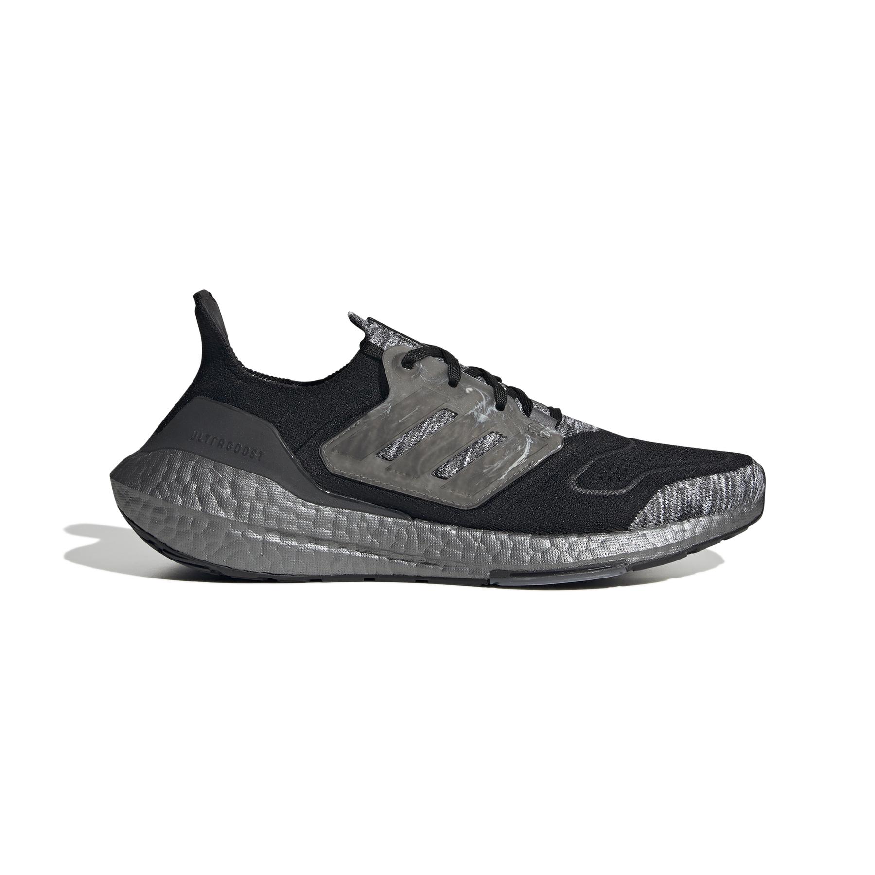 product/a/d/adidas_hq2095_1_footwear_photography_side_lateral_center_view_white_xx.jpg