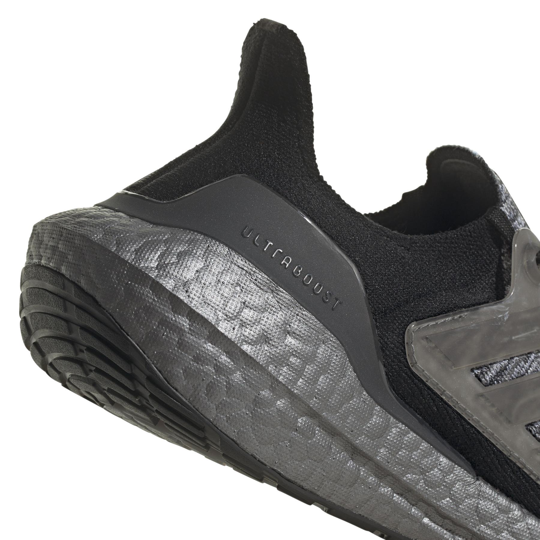 product/a/d/adidas_hq2095_8_footwear_photography_detail_view_1_white.jpg