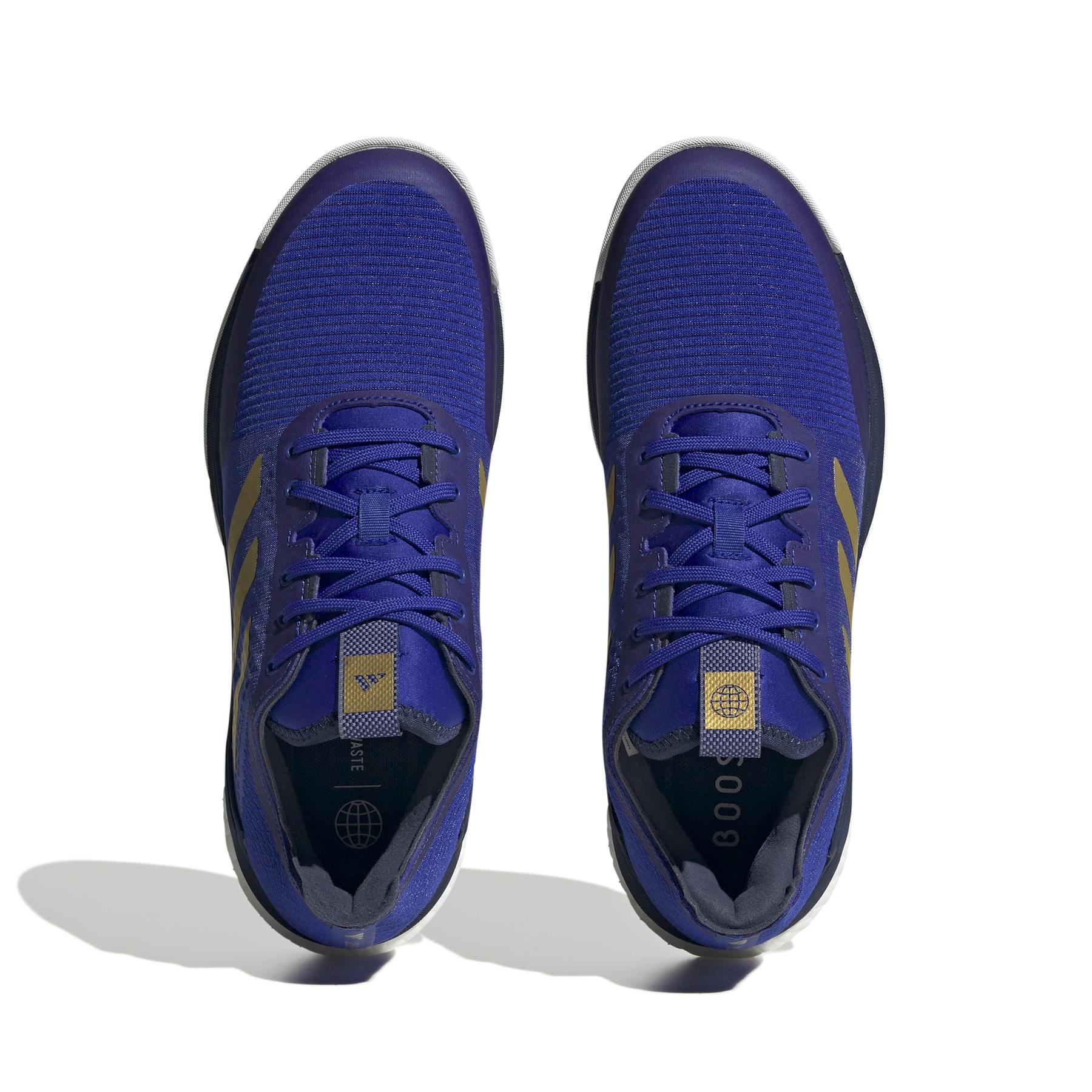 a/d/adidas_hq3488_3_footwear_photography_top_portrait_view_white.jpg