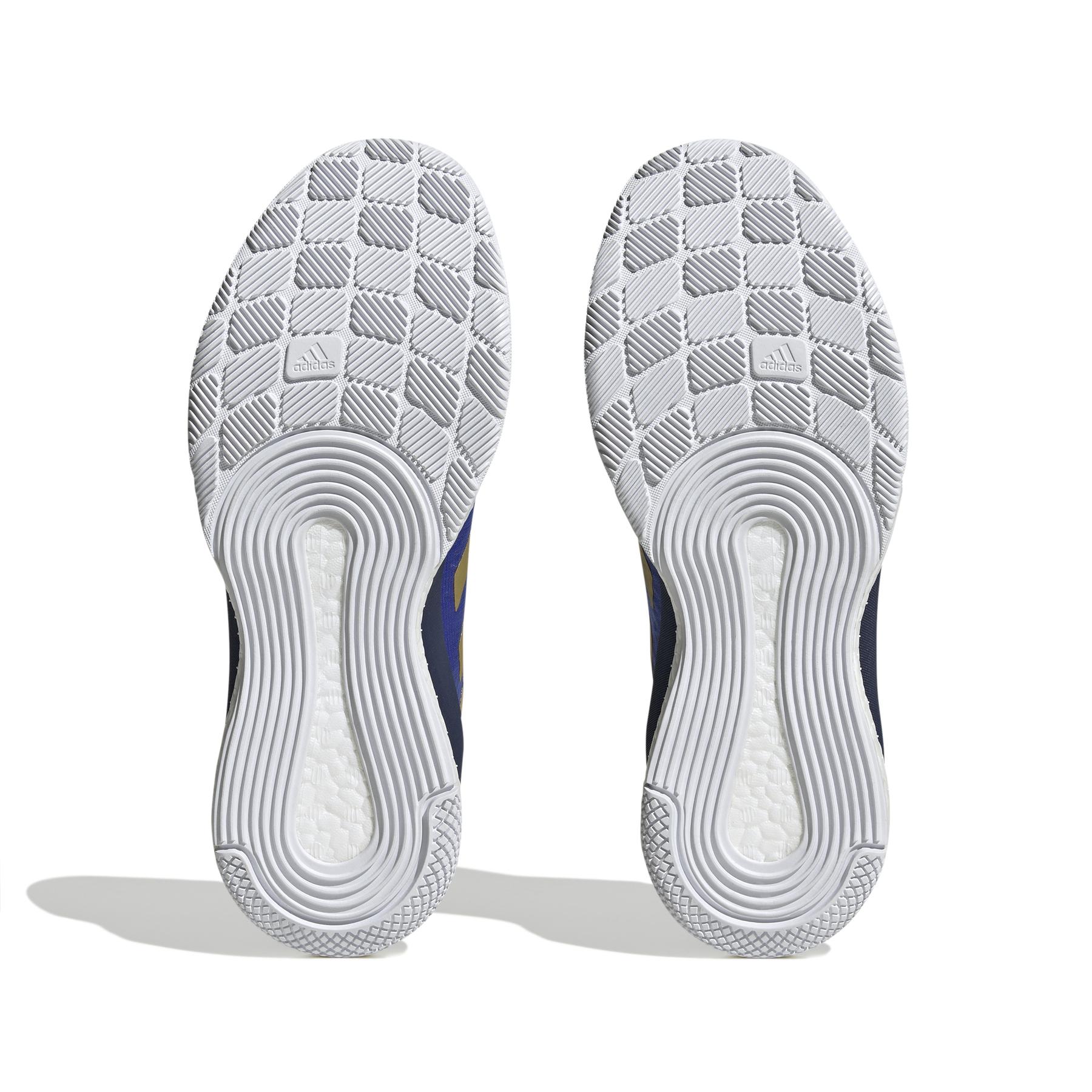 a/d/adidas_hq3488_4_footwear_photography_bottom_view_white.jpg