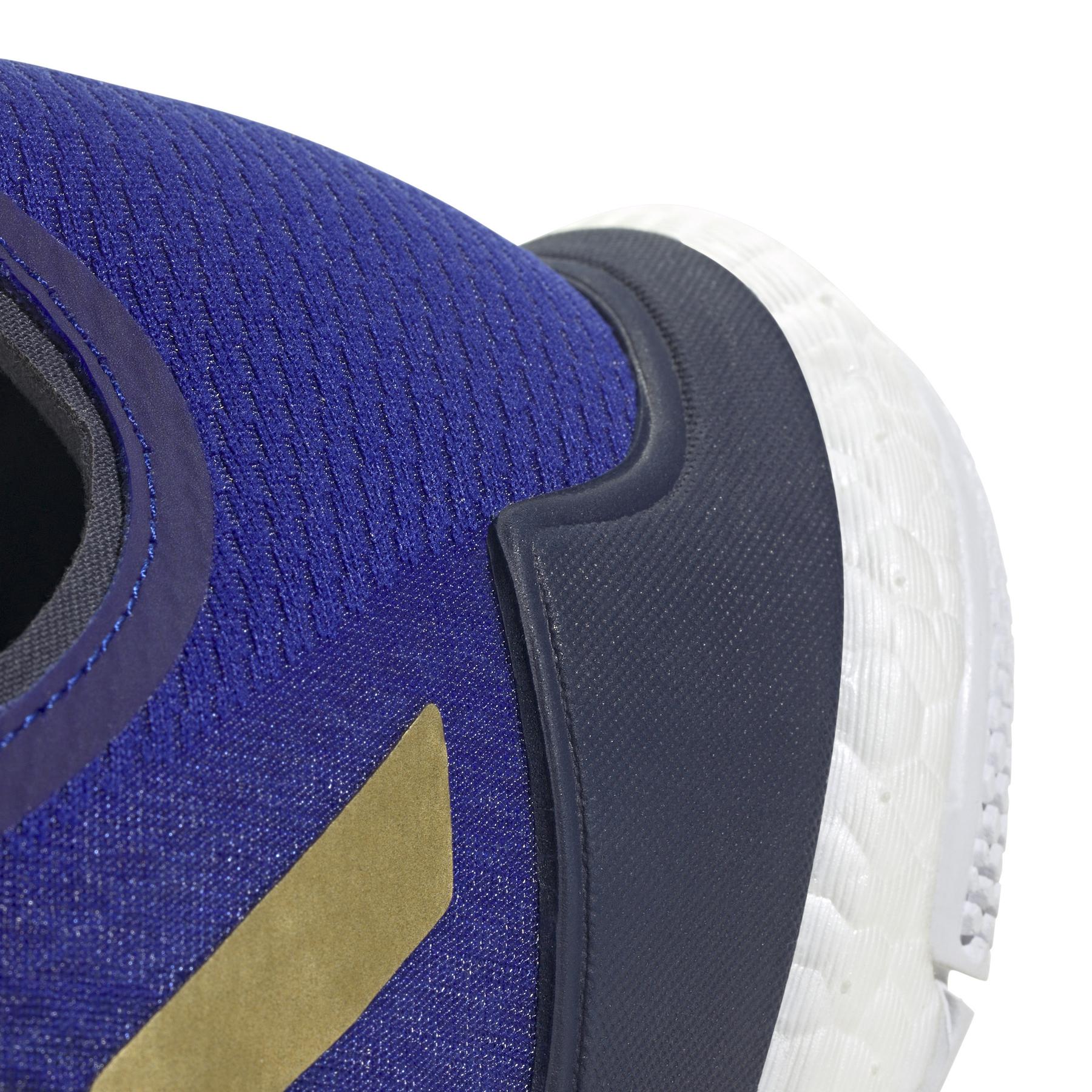 a/d/adidas_hq3488_9_footwear_photography_detail_view_2_white.jpg