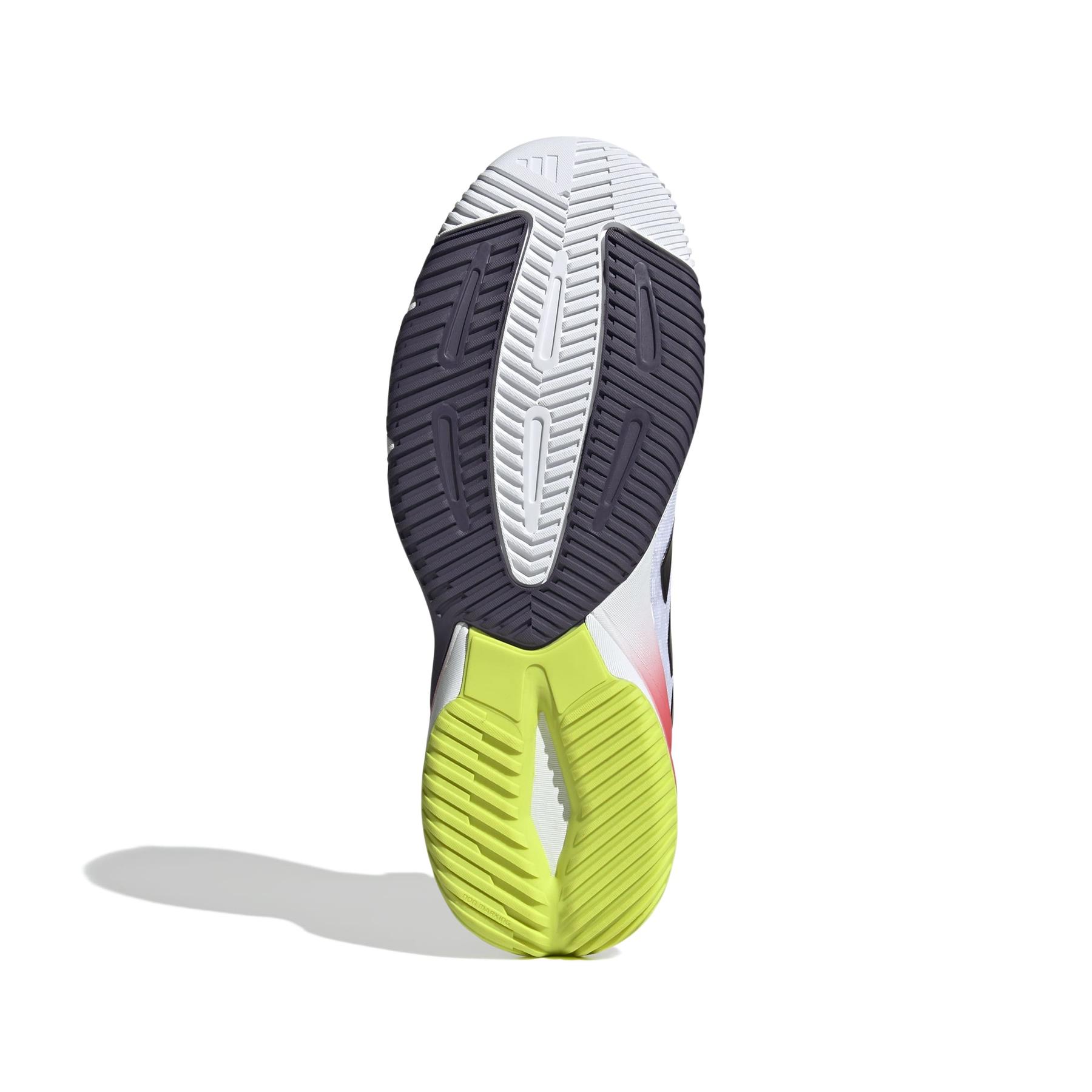 a/d/adidas_hq4685_4_footwear_photography_bottom_view_white.jpg