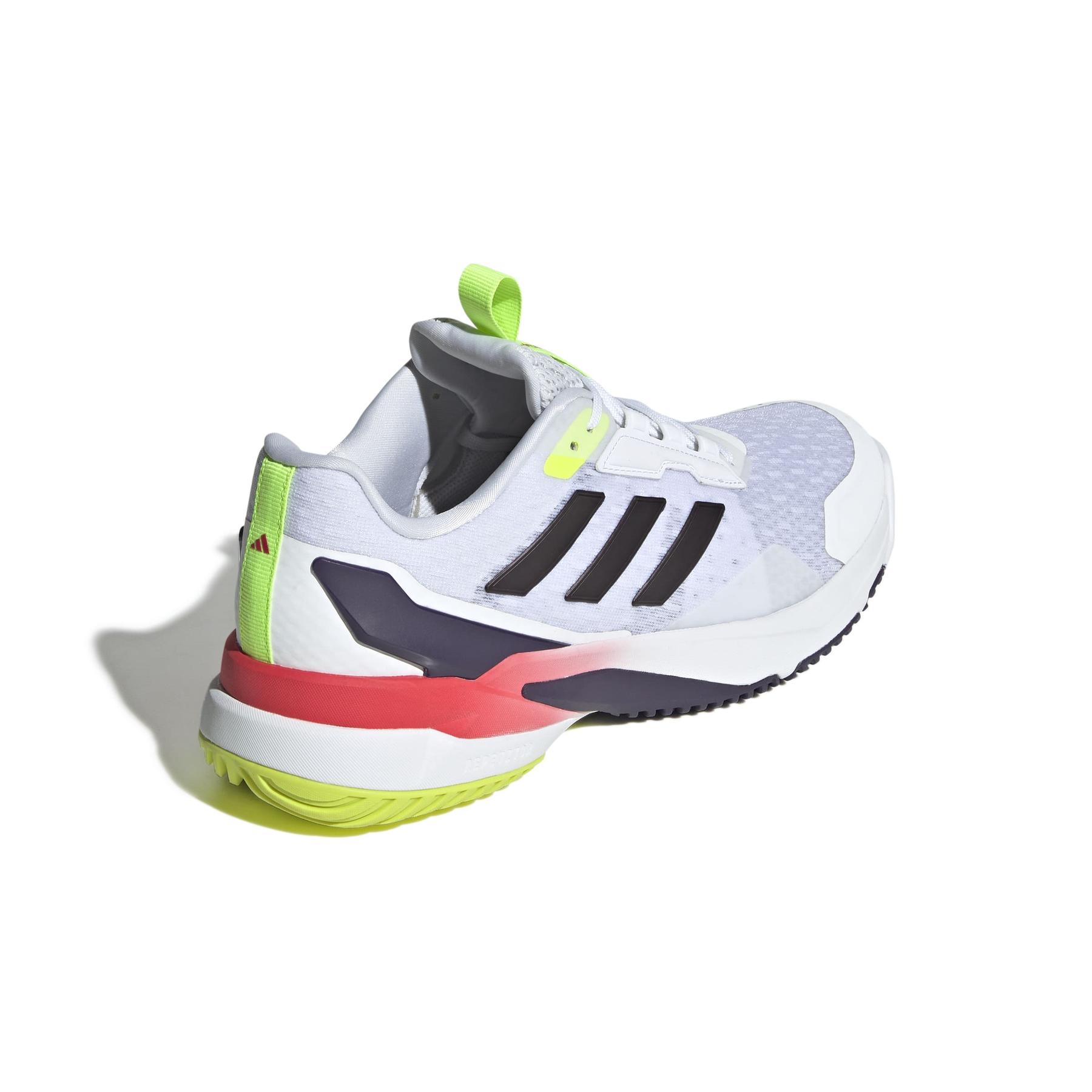 a/d/adidas_hq4685_7_footwear_photography_back_lateral_top_view_white.jpg