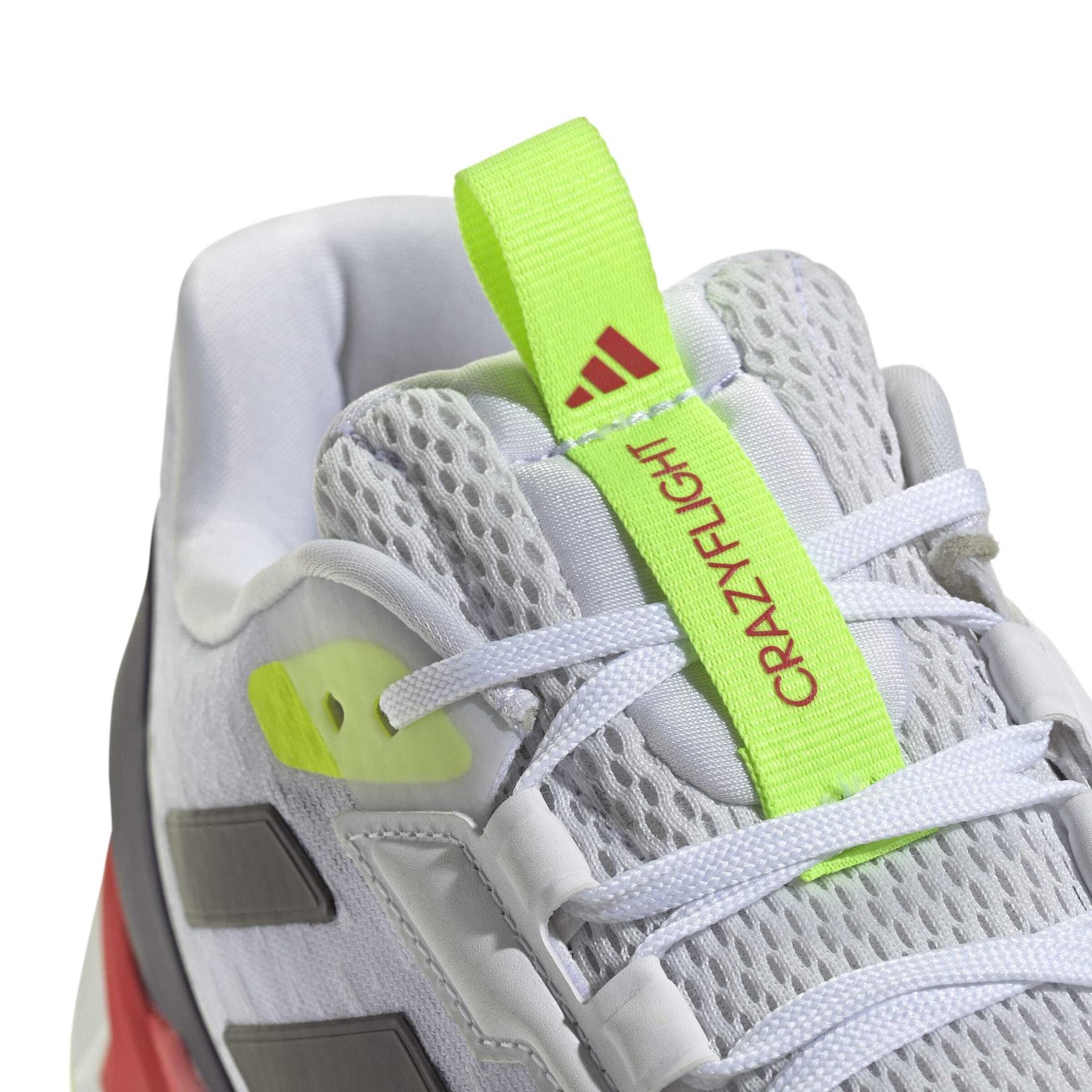 a/d/adidas_hq4685_8_footwear_photography_detail_view_1_white.jpg