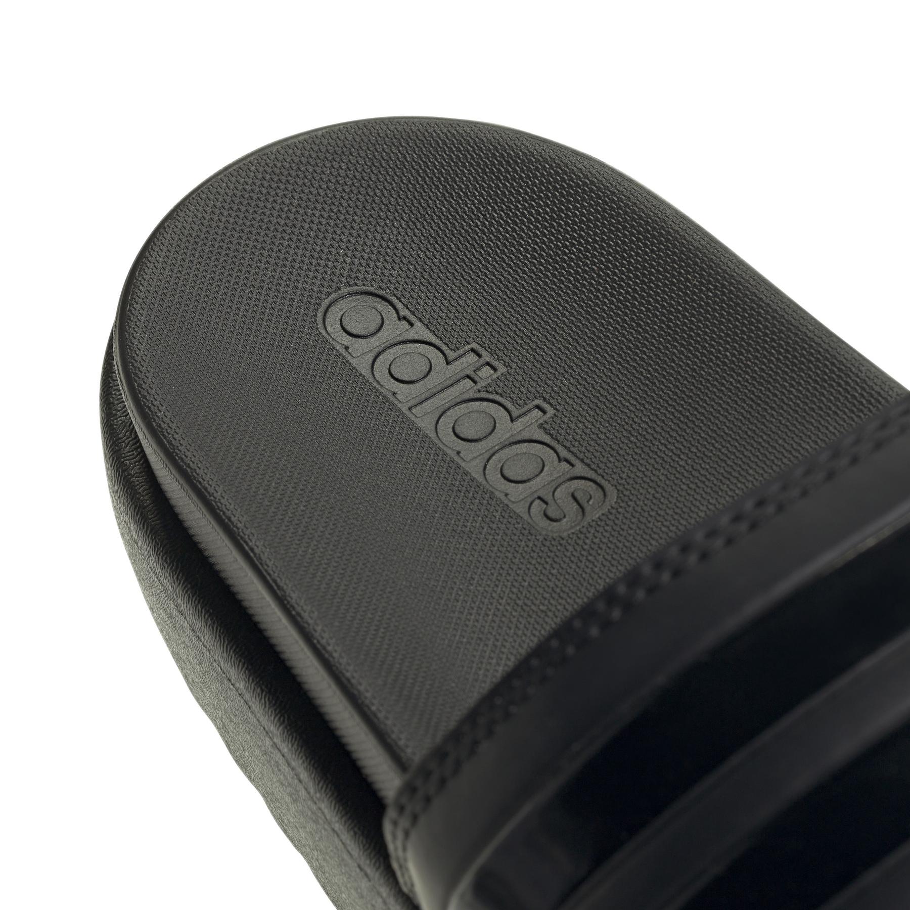 a/d/adidas_hq6179_9_footwear_photography_detail_view_2_white_000.jpg
