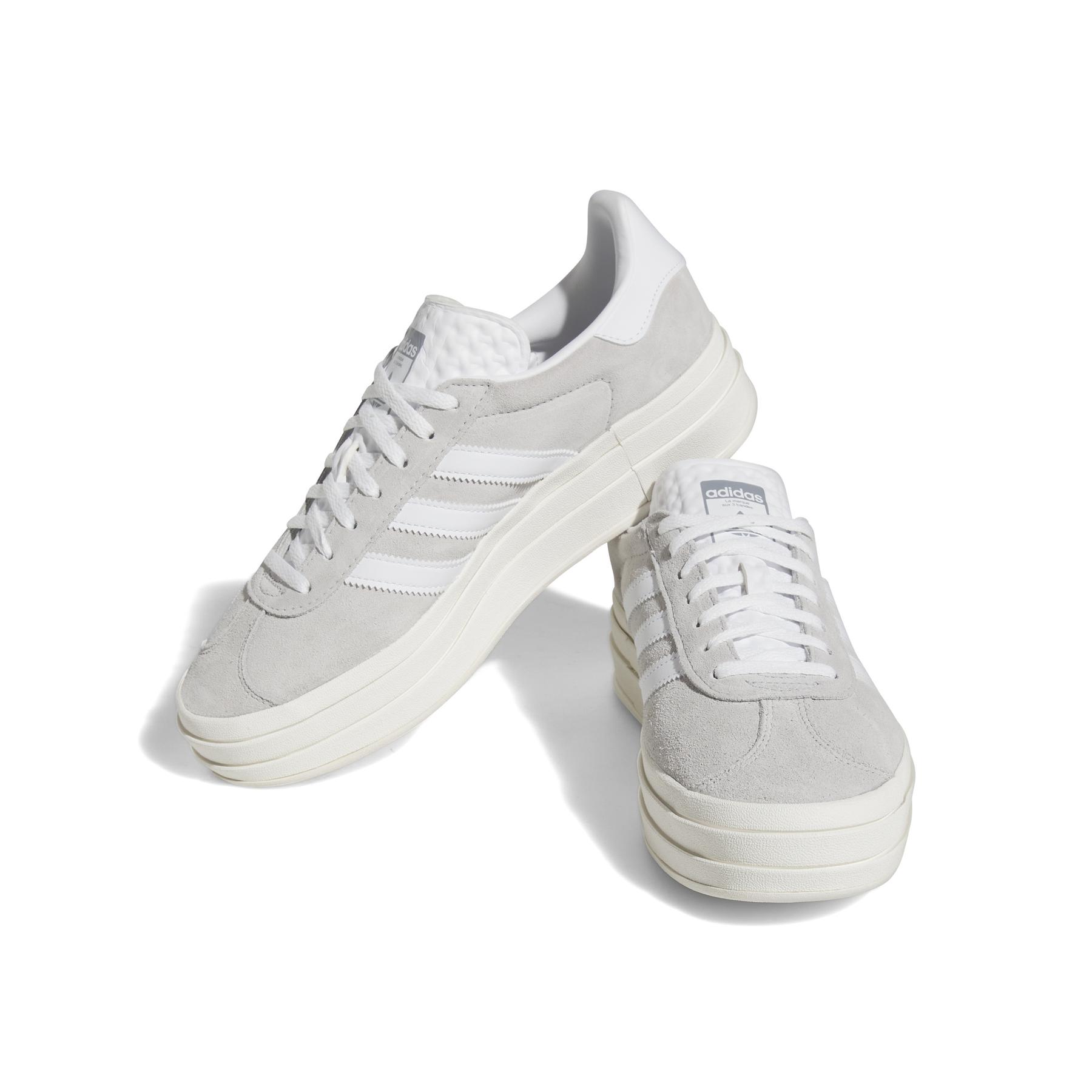 product/a/d/adidas_hq6893_6_footwear_photography_front_lateral_top_view_white.jpg