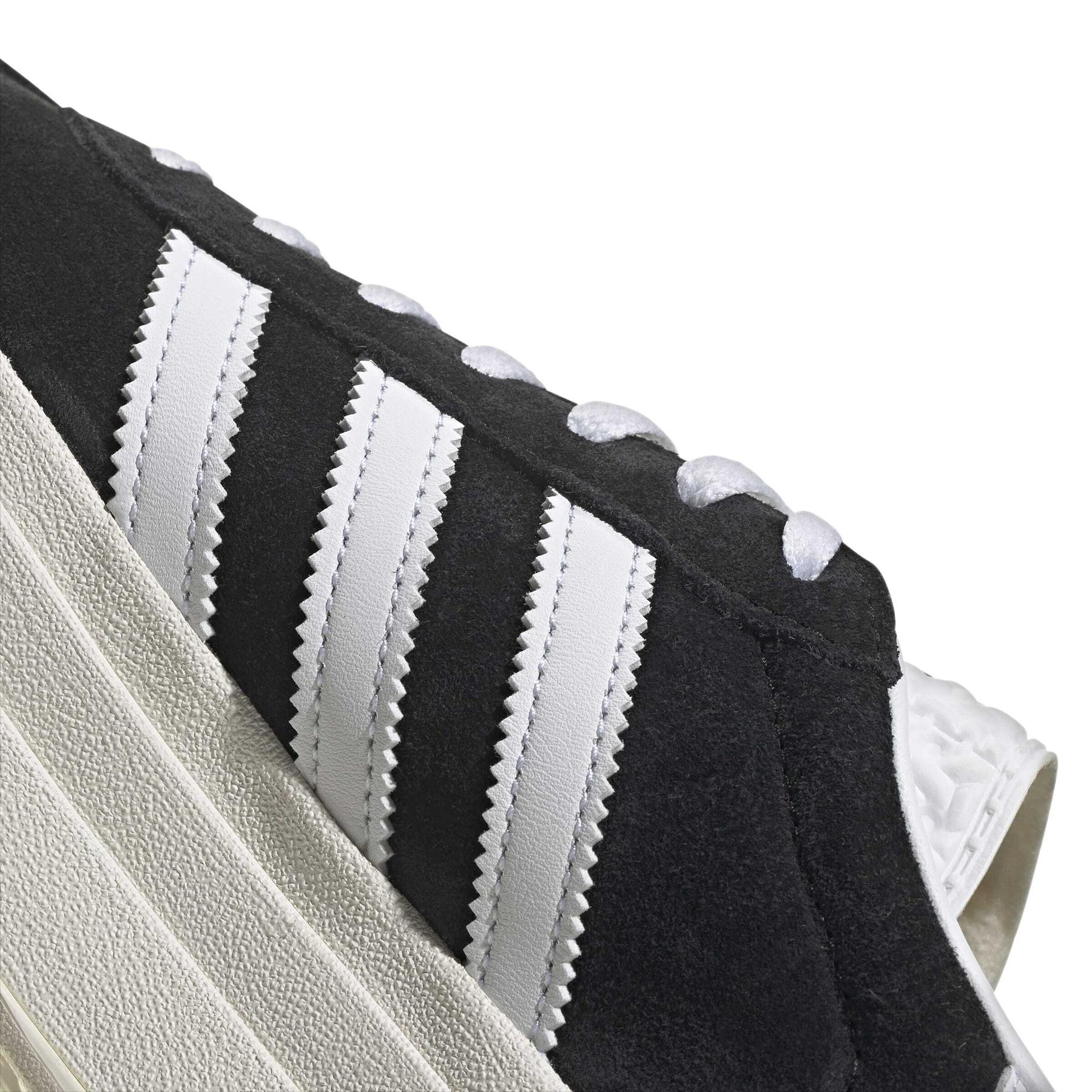 product/a/d/adidas_hq6912_8_footwear_photography_detail_view_1_white.jpg