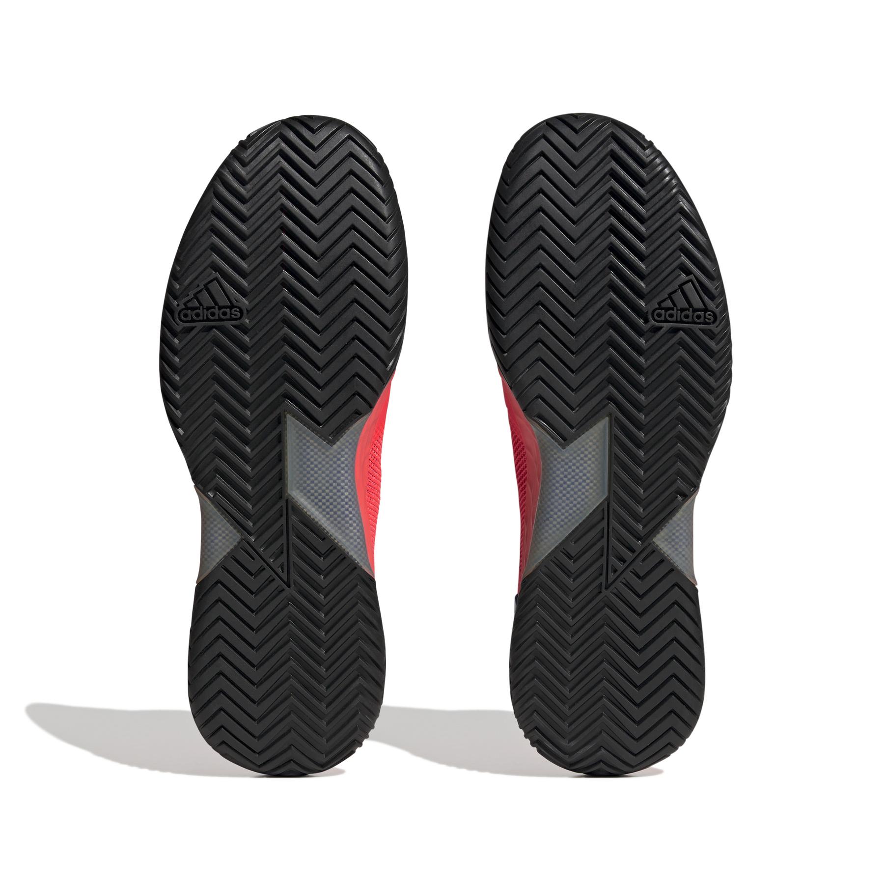 a/d/adidas_hq8379_4_footwear_photography_bottom_view_white-nw040824x.jpg