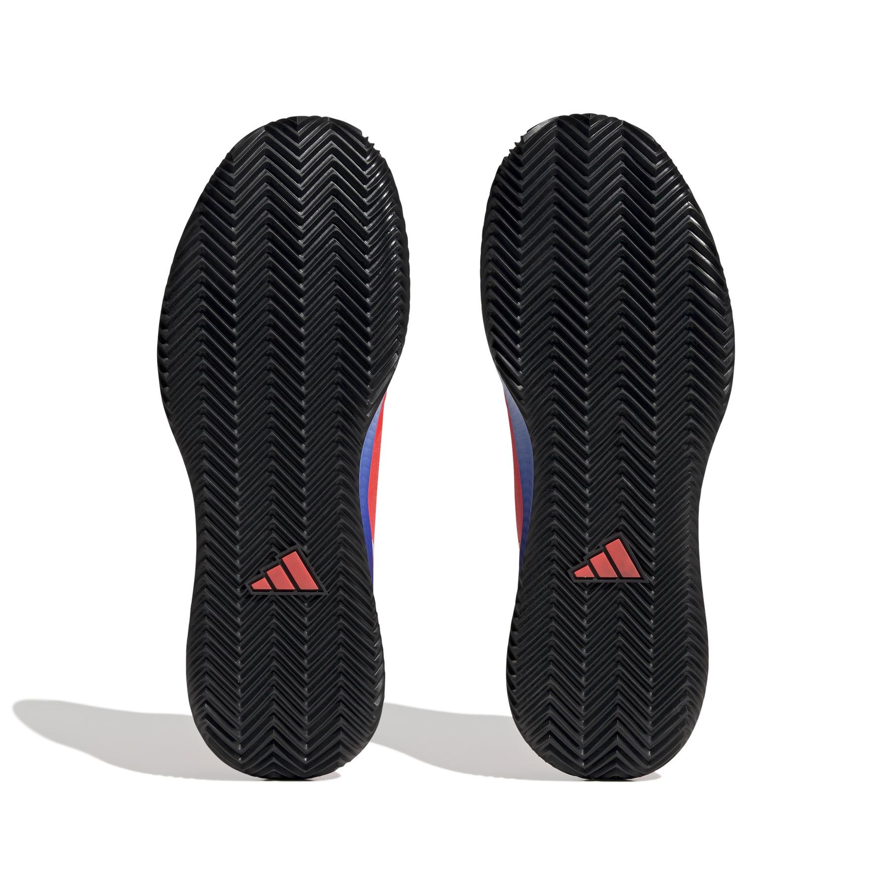 product/a/d/adidas_hq8452_4_footwear_photography_bottom_view_white.jpg