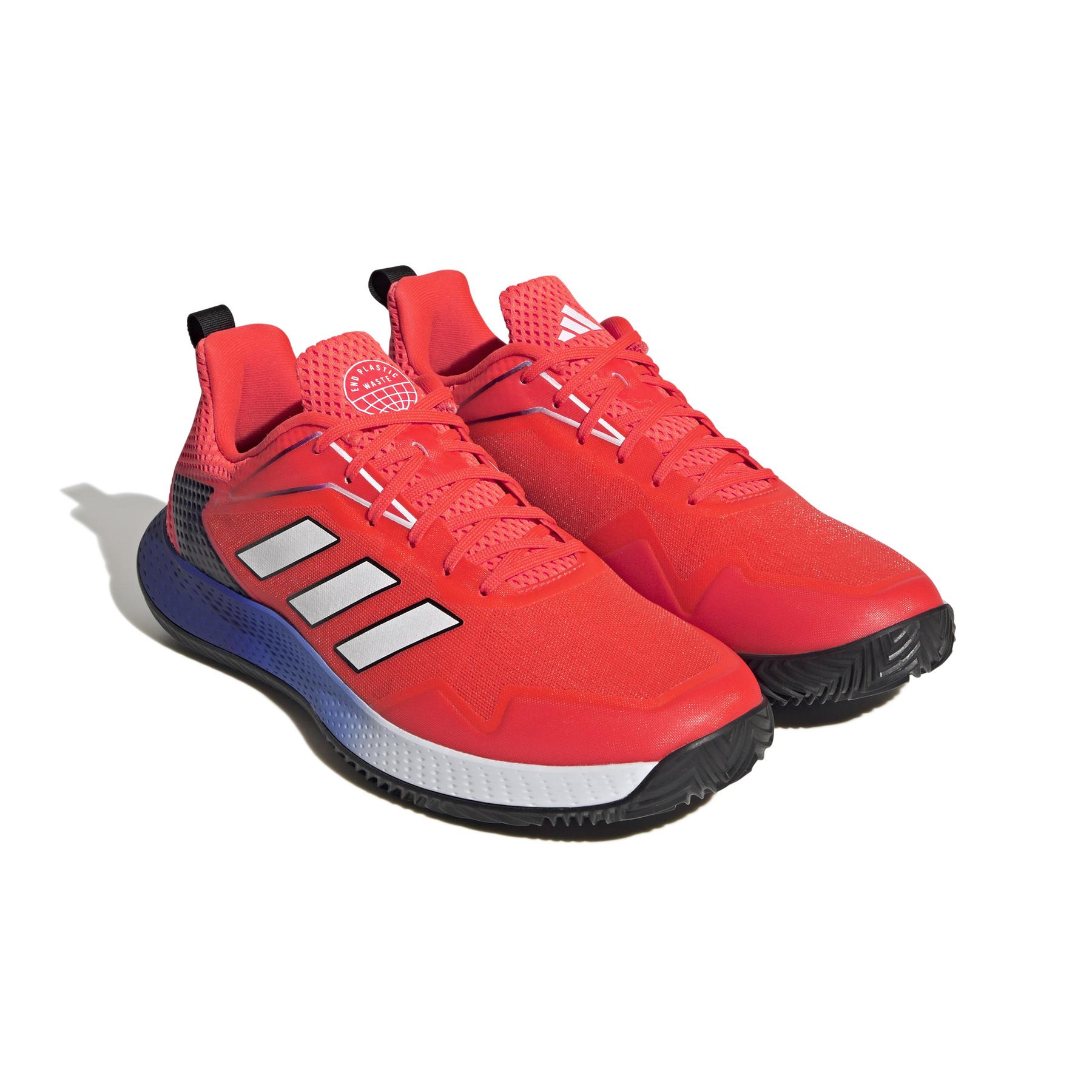 product/a/d/adidas_hq8452_6_footwear_photography_front_lateral_top_view_white.jpg