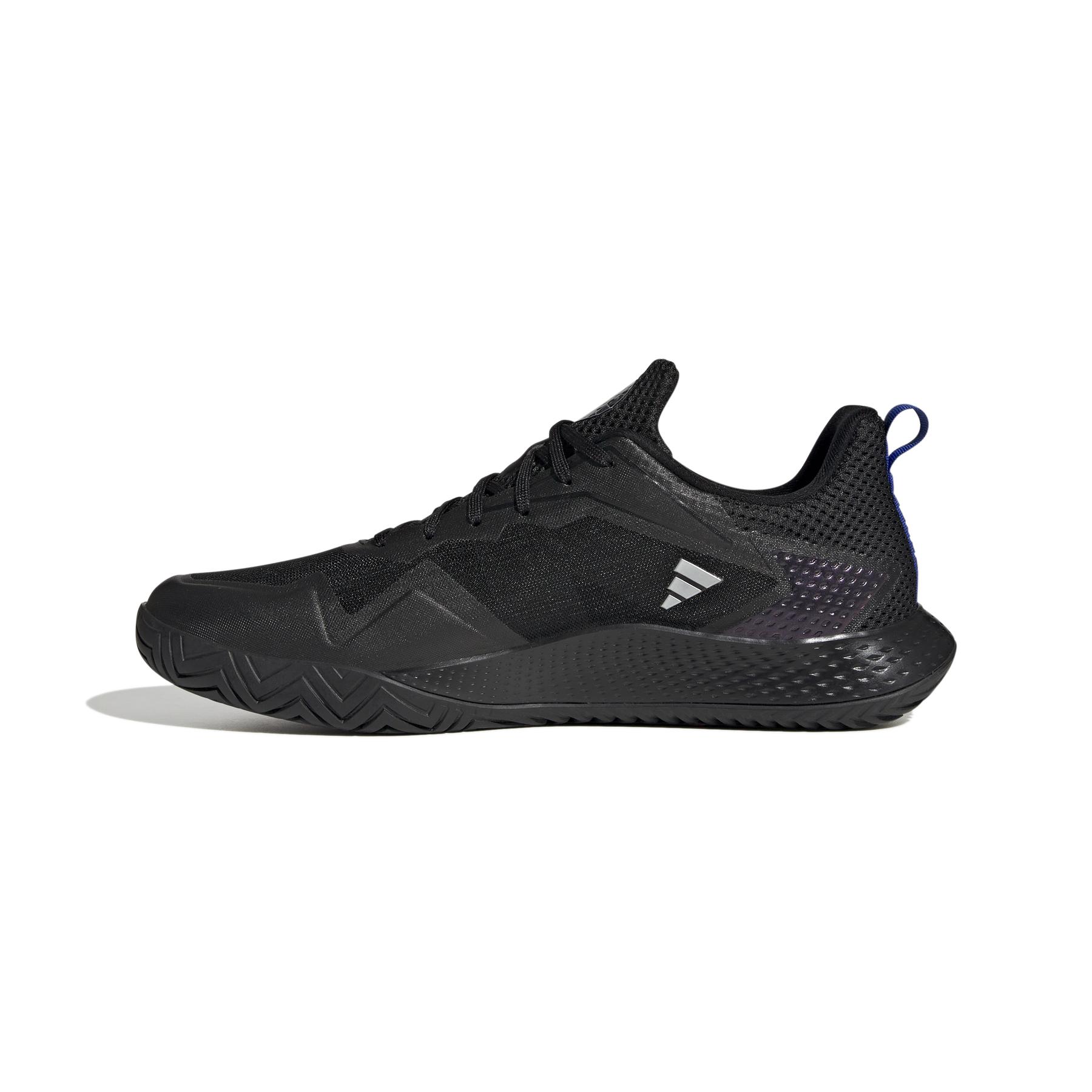 a/d/adidas_hq8457_5_footwear_photography_side_medial_center_view_white_xo.jpg