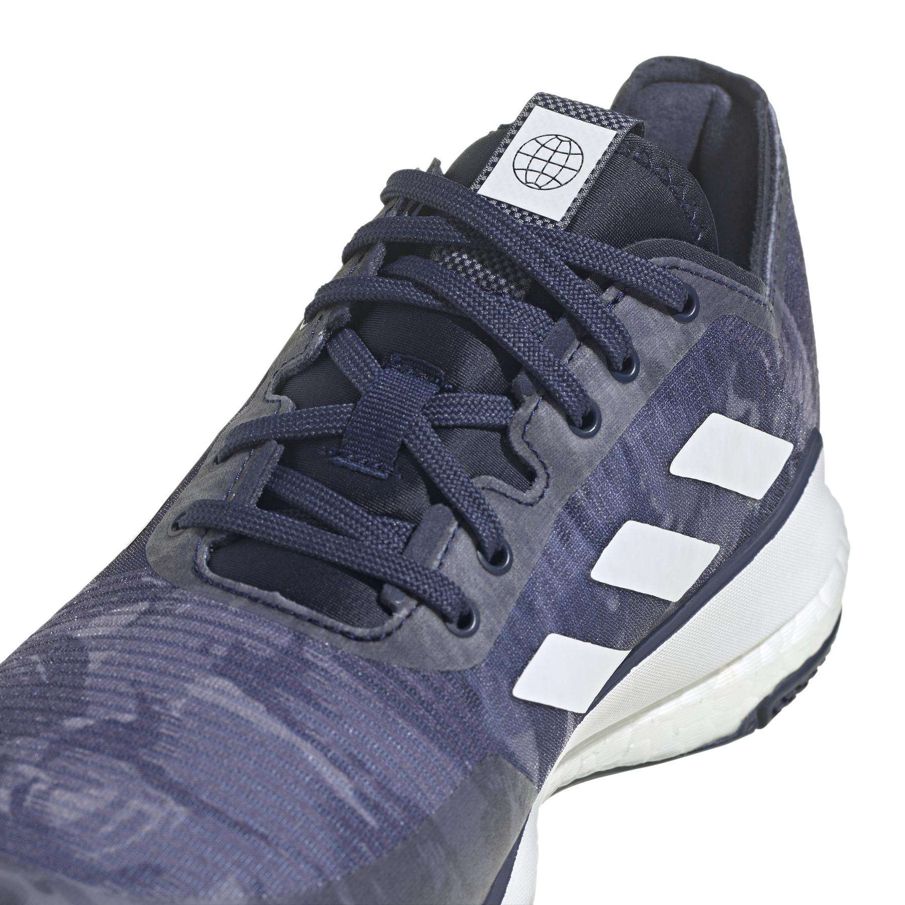 a/d/adidas_hr0632_9_footwear_photography_detail_view_2_white.jpg