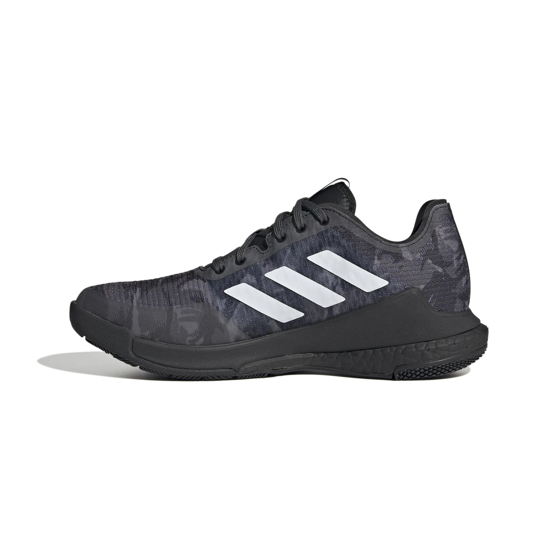 a/d/adidas_hr0634_5_footwear_photography_side_medial_center_view_white.jpg